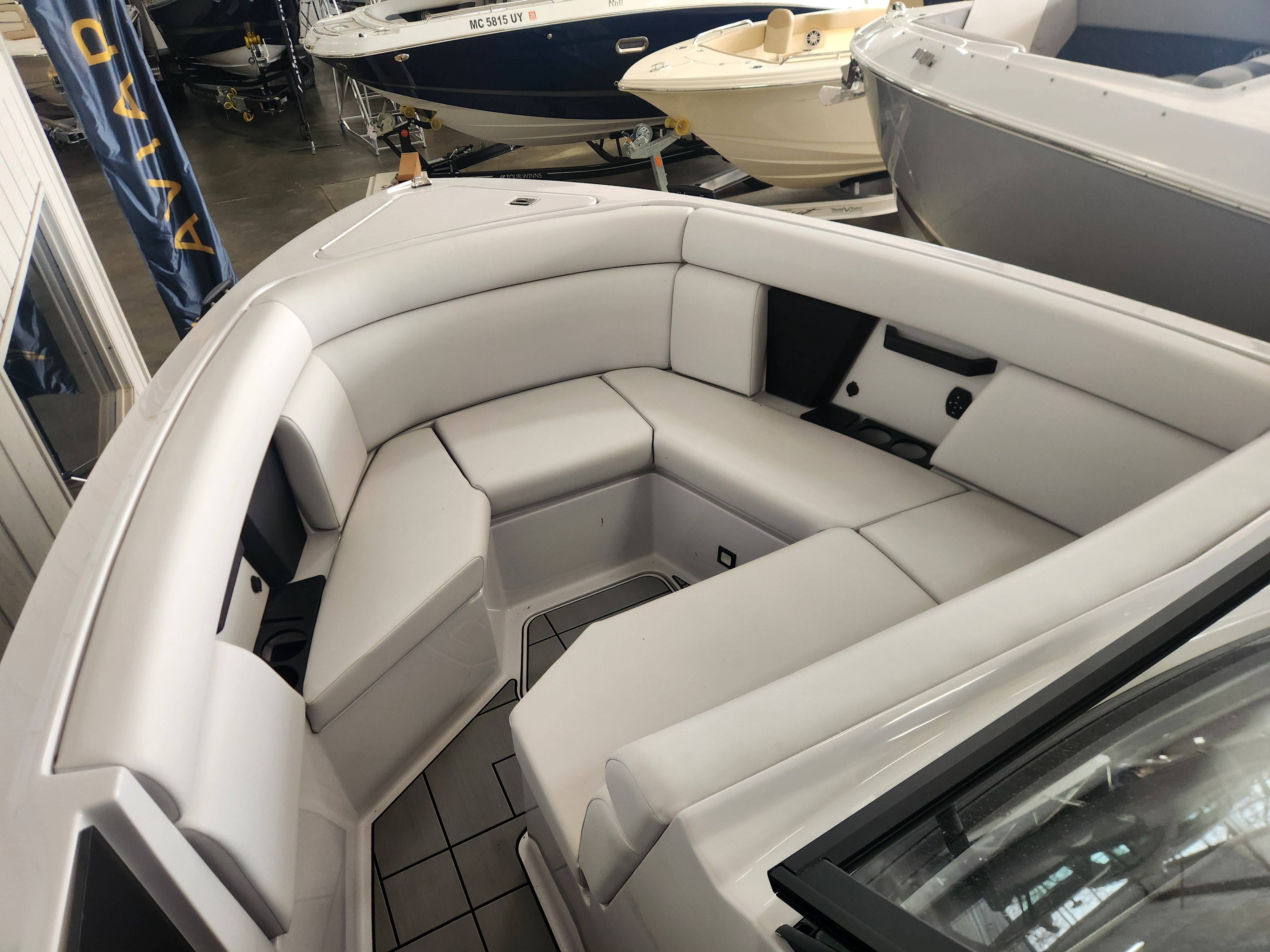 2024 Aviara AV28 Surf Image Thumbnail #8