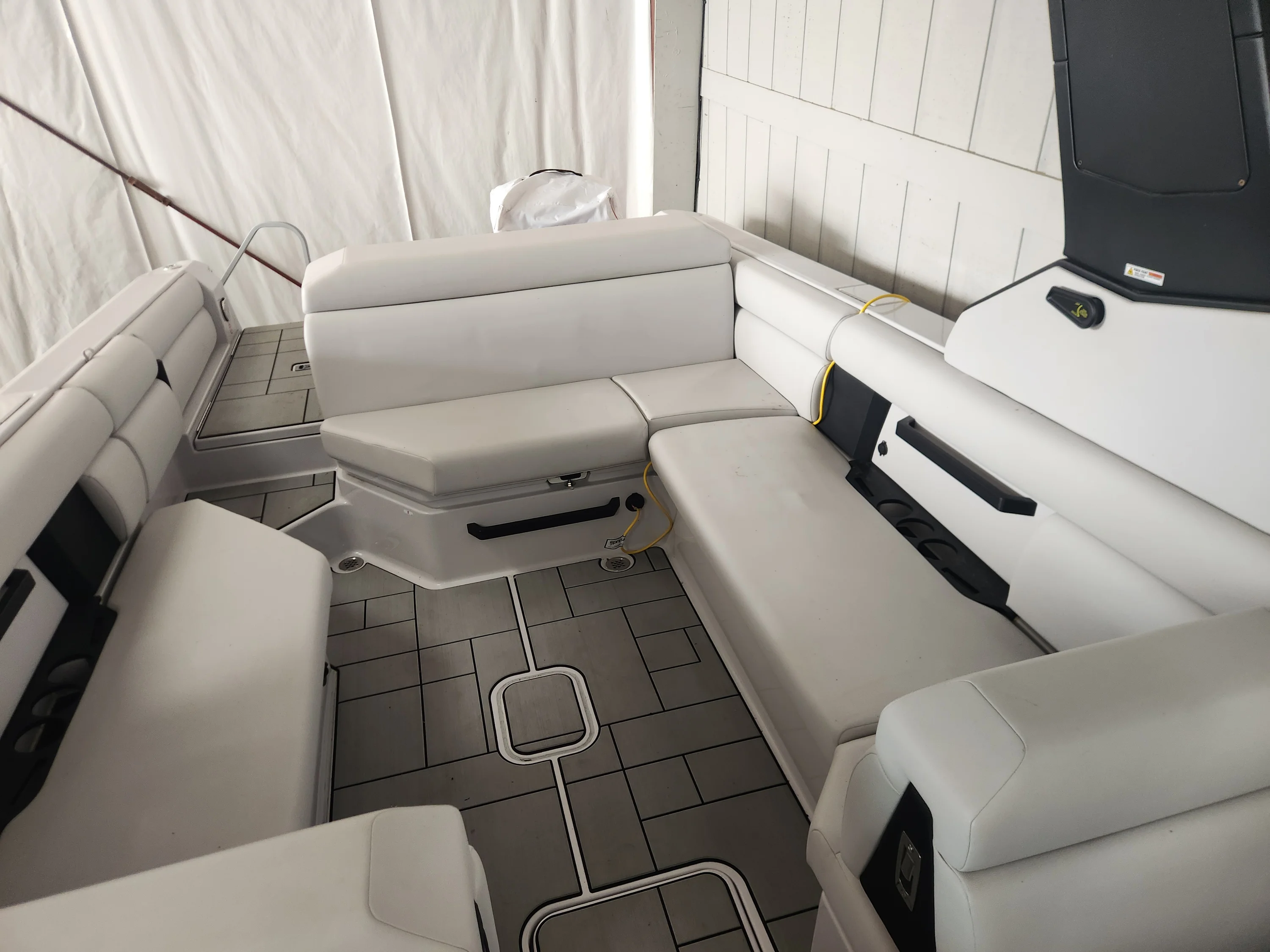 2024 Aviara AV28 Surf Image Thumbnail #12