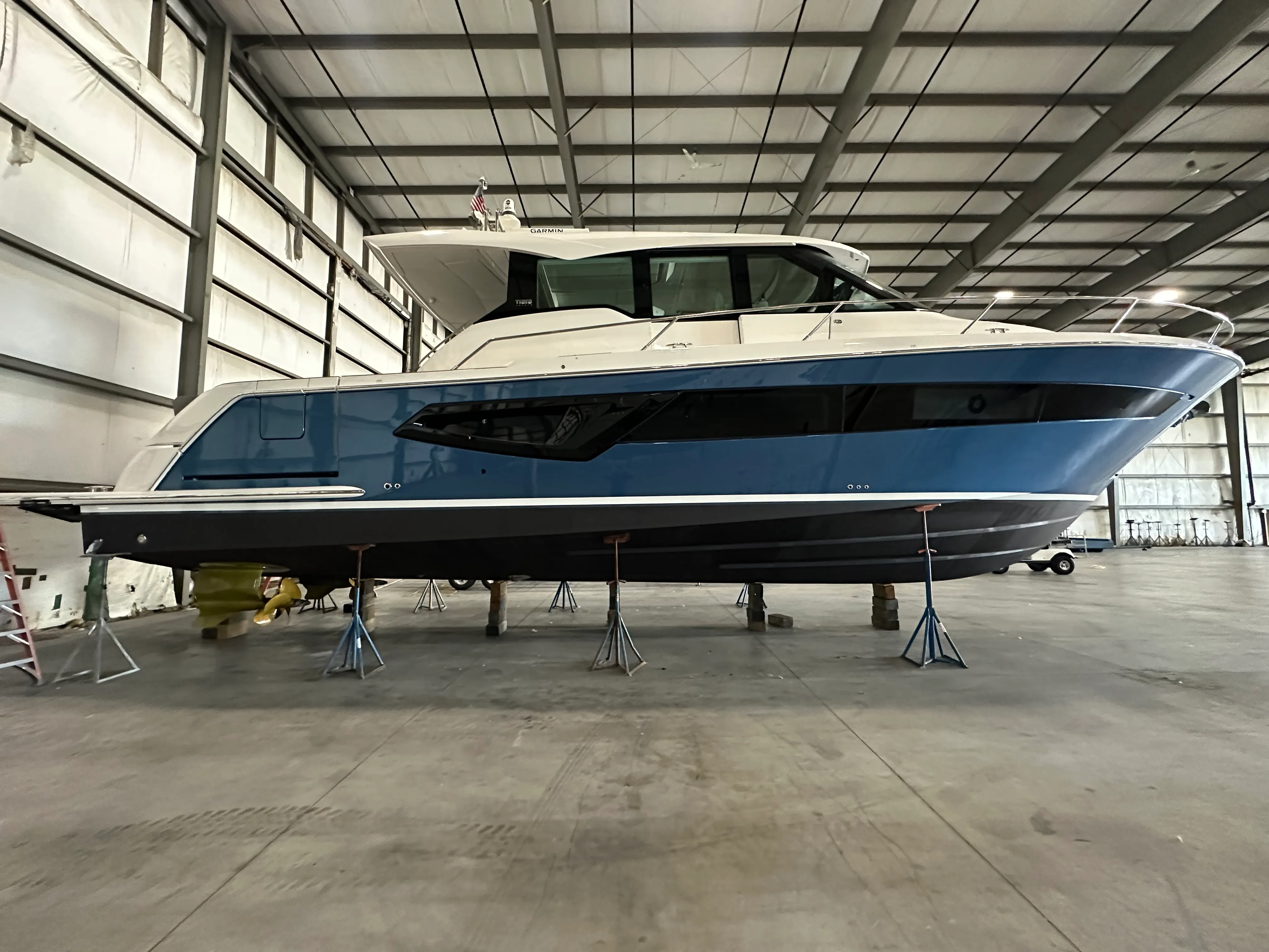 2025 Tiara Yachts EX54 Image Thumbnail #0