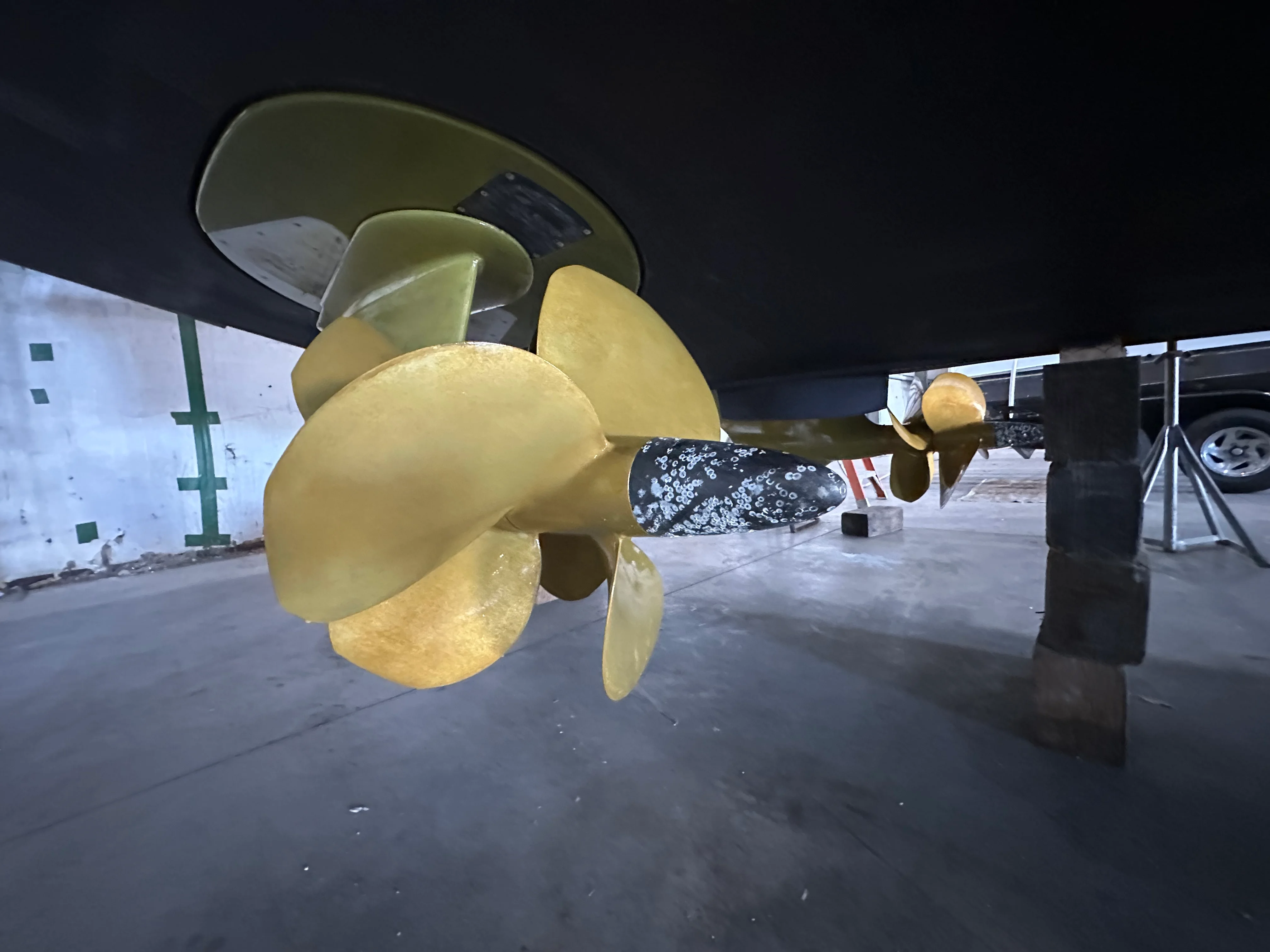 2025 Tiara Yachts EX54 Image Thumbnail #6