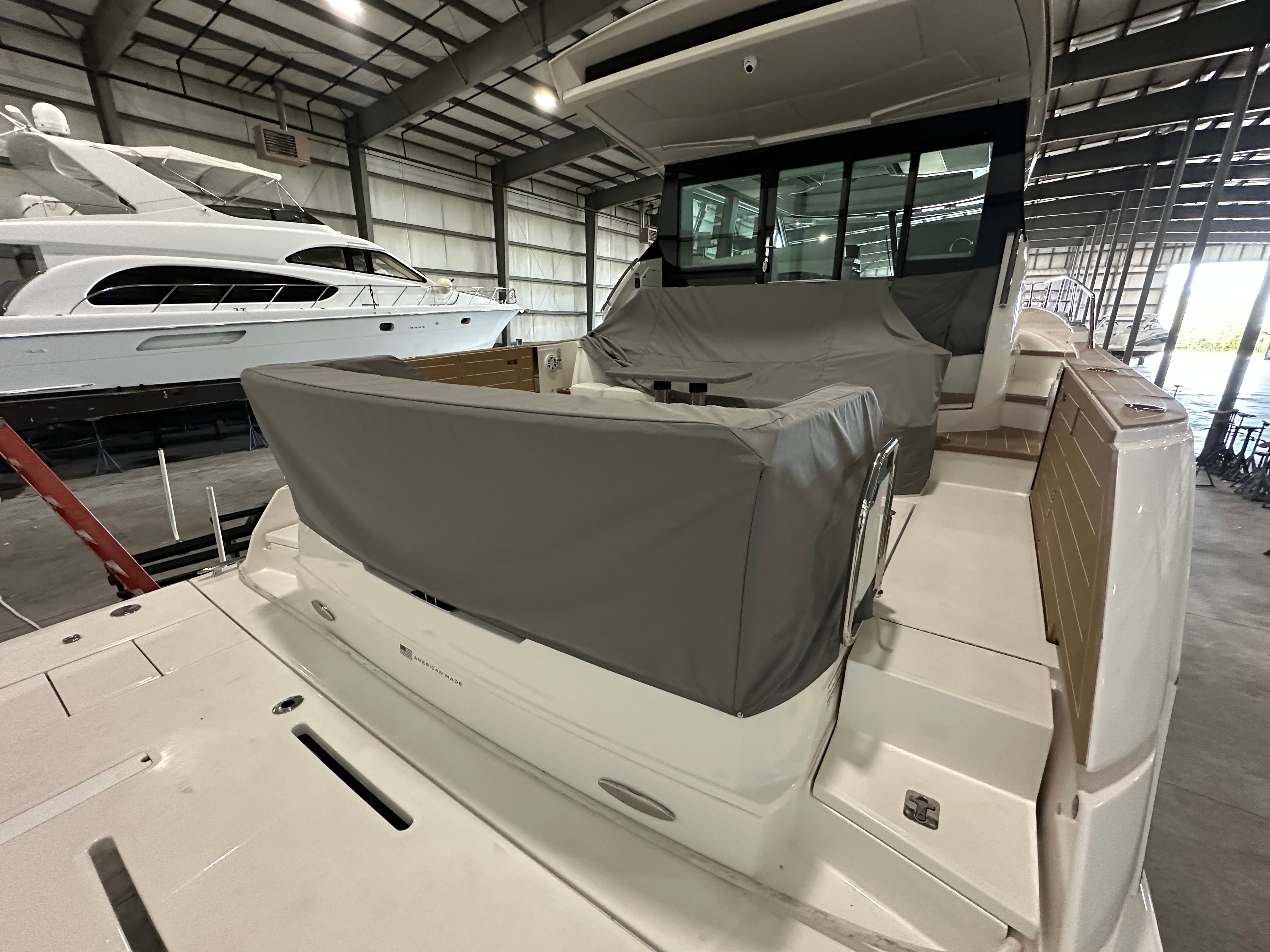 2025 Tiara Yachts EX54 Image Thumbnail #9