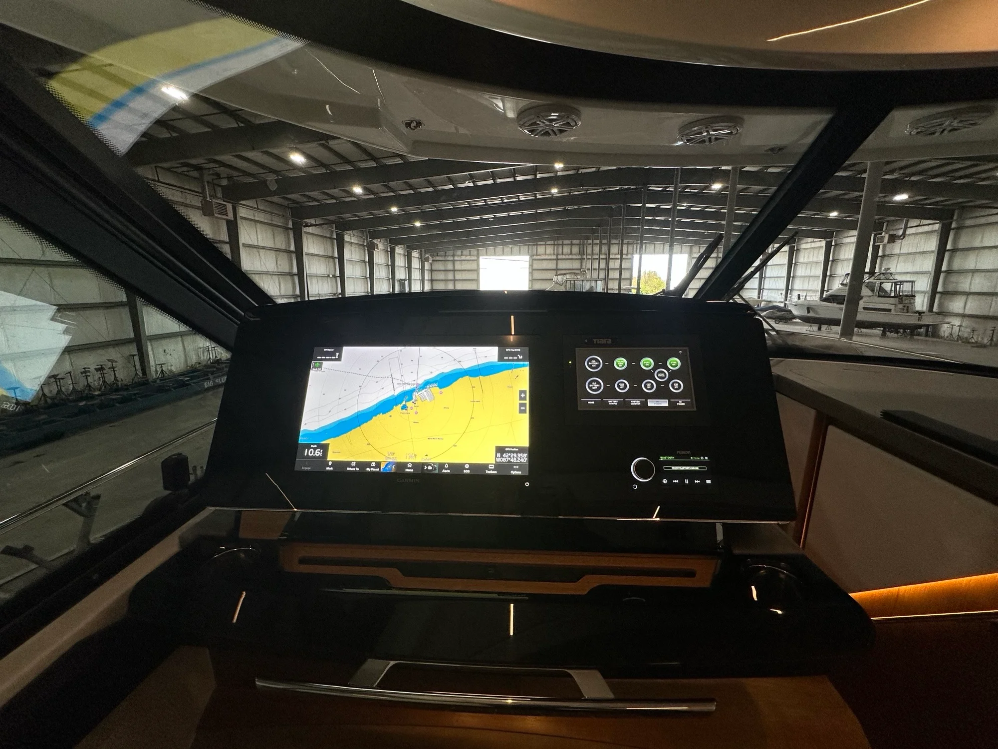 2025 Tiara Yachts EX54 Image Thumbnail #40