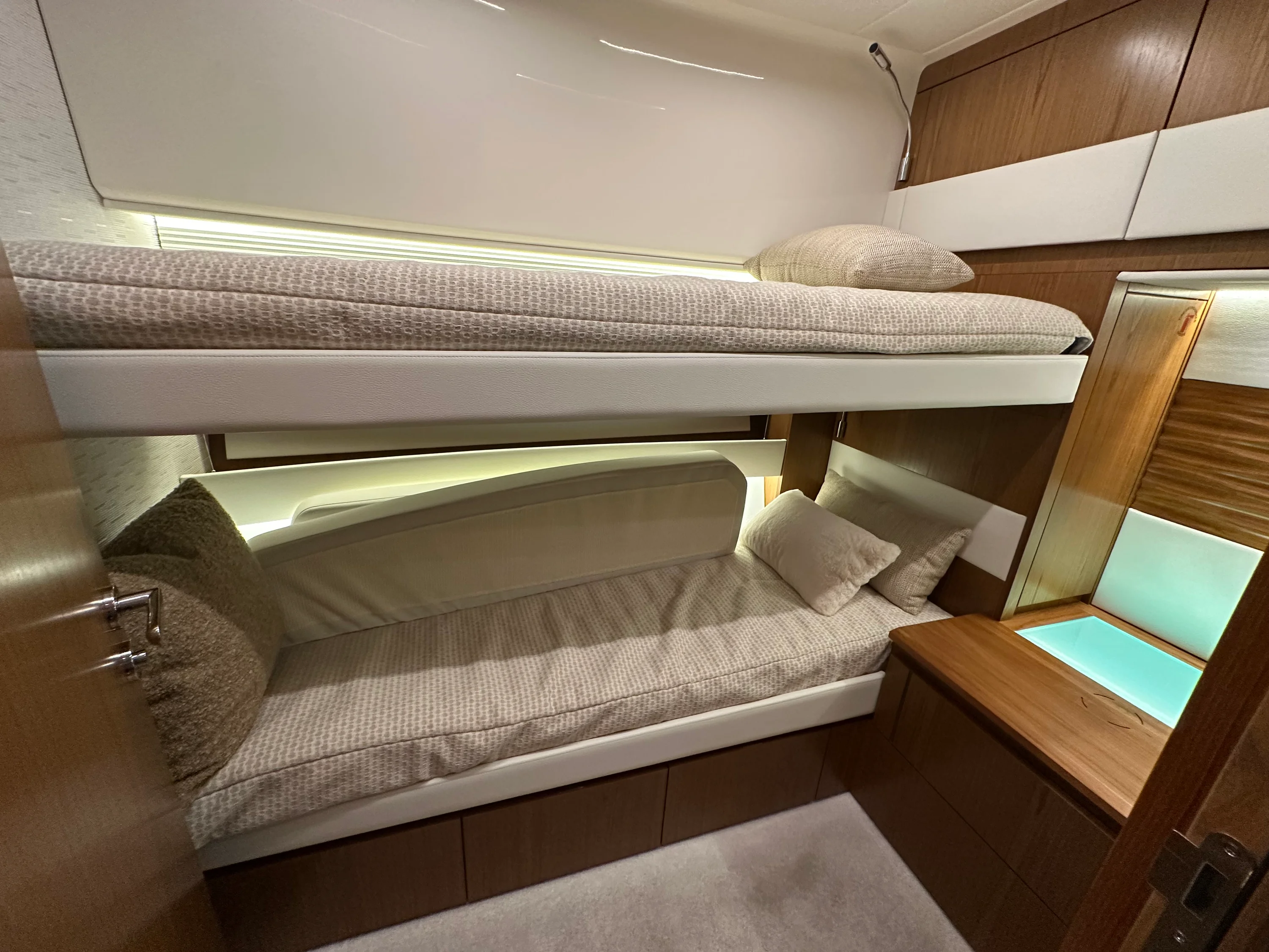 2025 Tiara Yachts EX54 Image Thumbnail #48