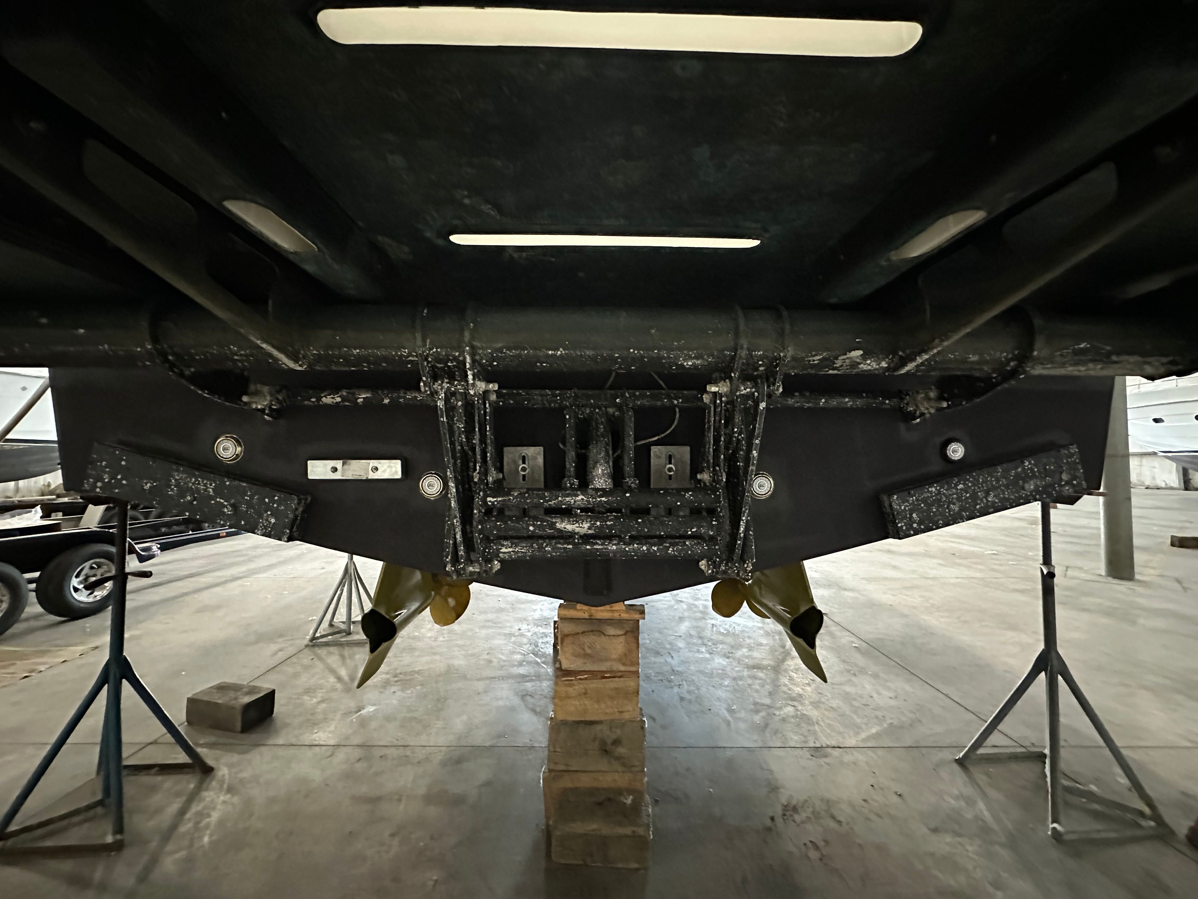 2025 Tiara Yachts EX54 Image Thumbnail #7