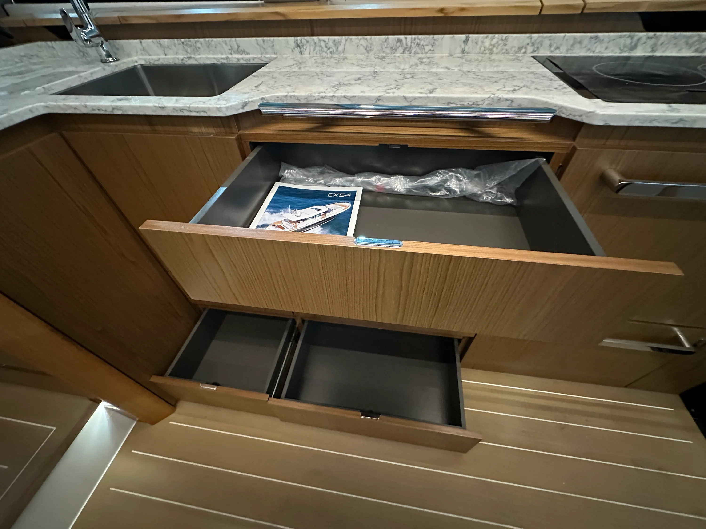 2025 Tiara Yachts EX54 Image Thumbnail #29