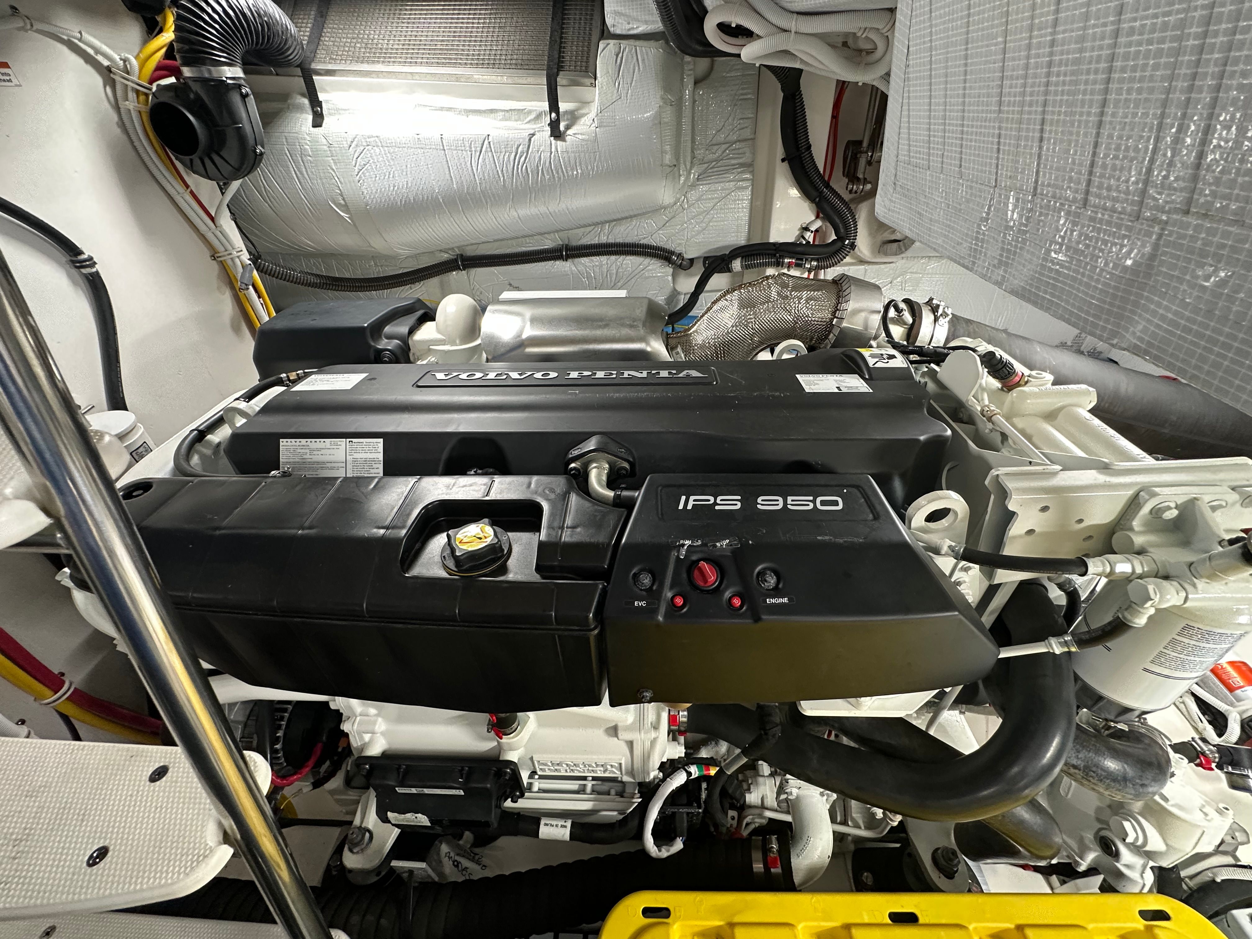 2025 Tiara Yachts EX54 Image Thumbnail #72