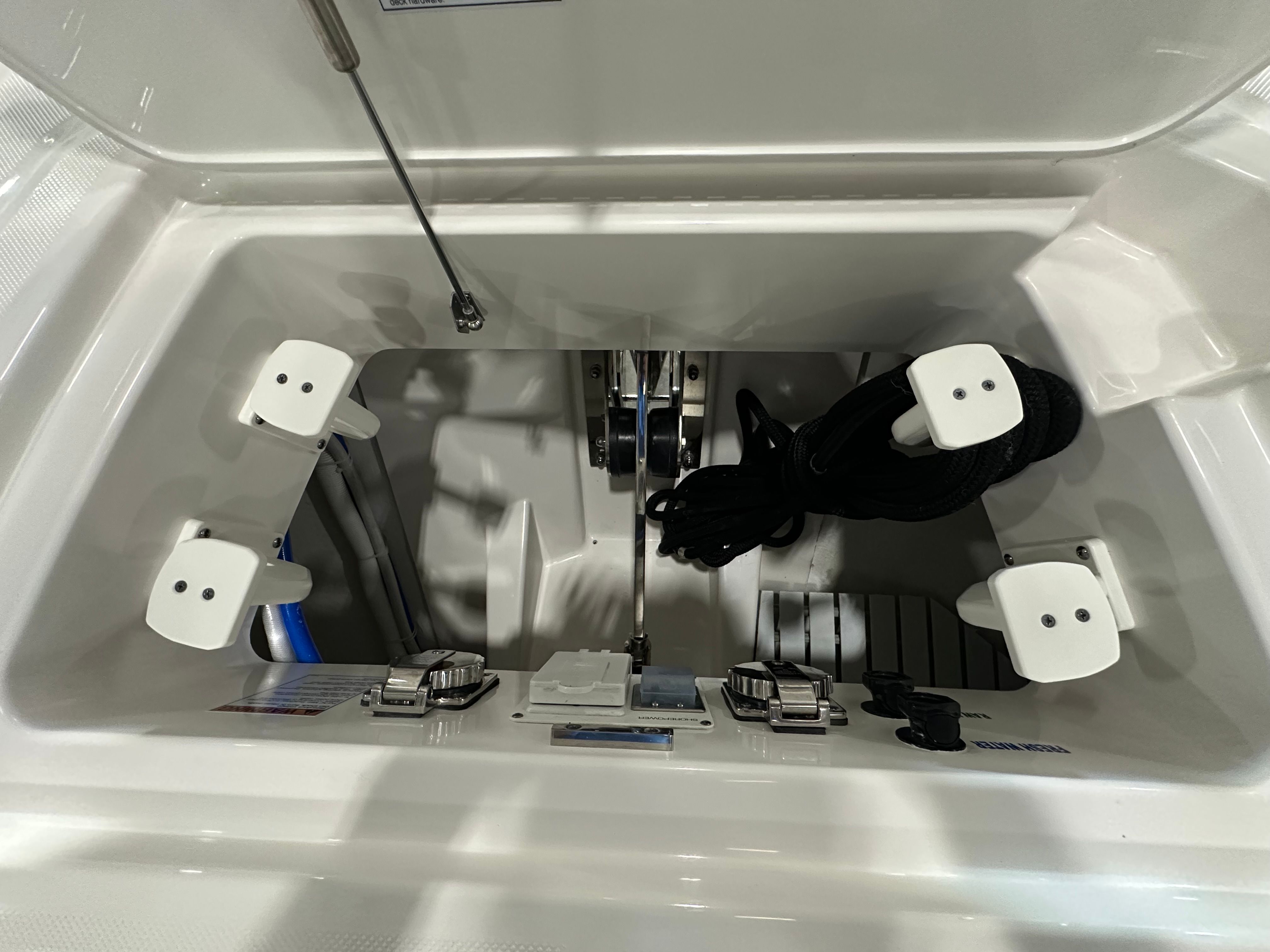 2025 Tiara Yachts EX54 Image Thumbnail #66