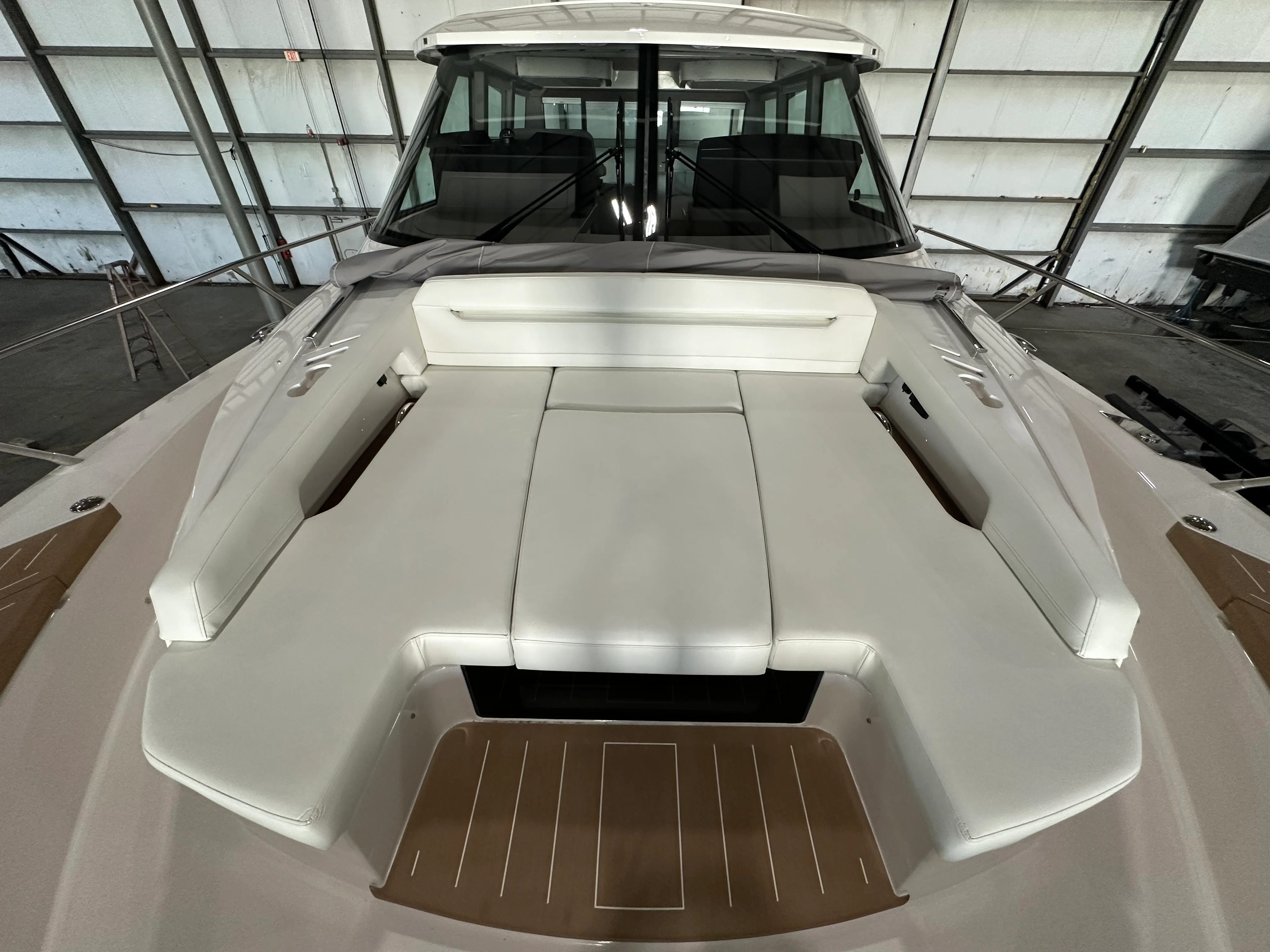2025 Tiara Yachts EX54 Image Thumbnail #63