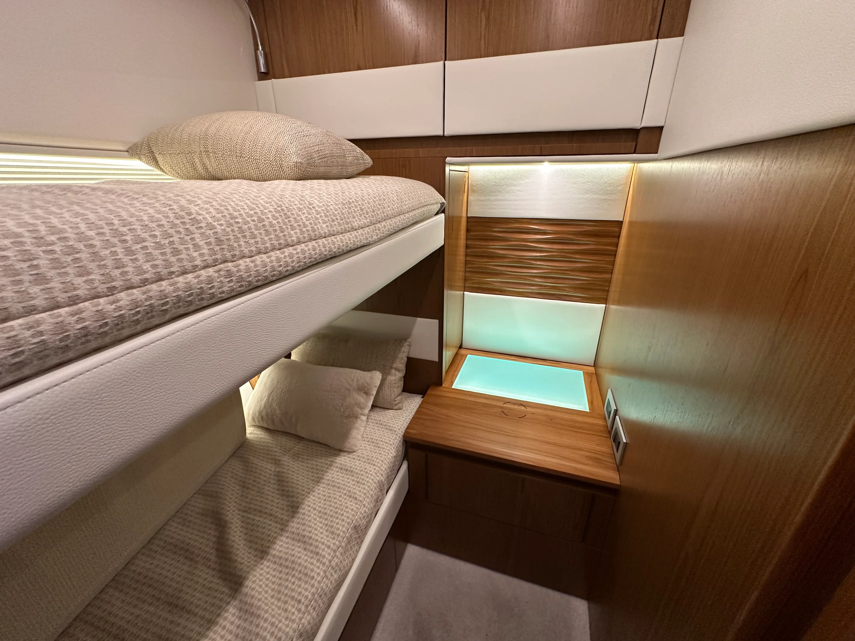 2025 Tiara Yachts EX54 Image Thumbnail #49