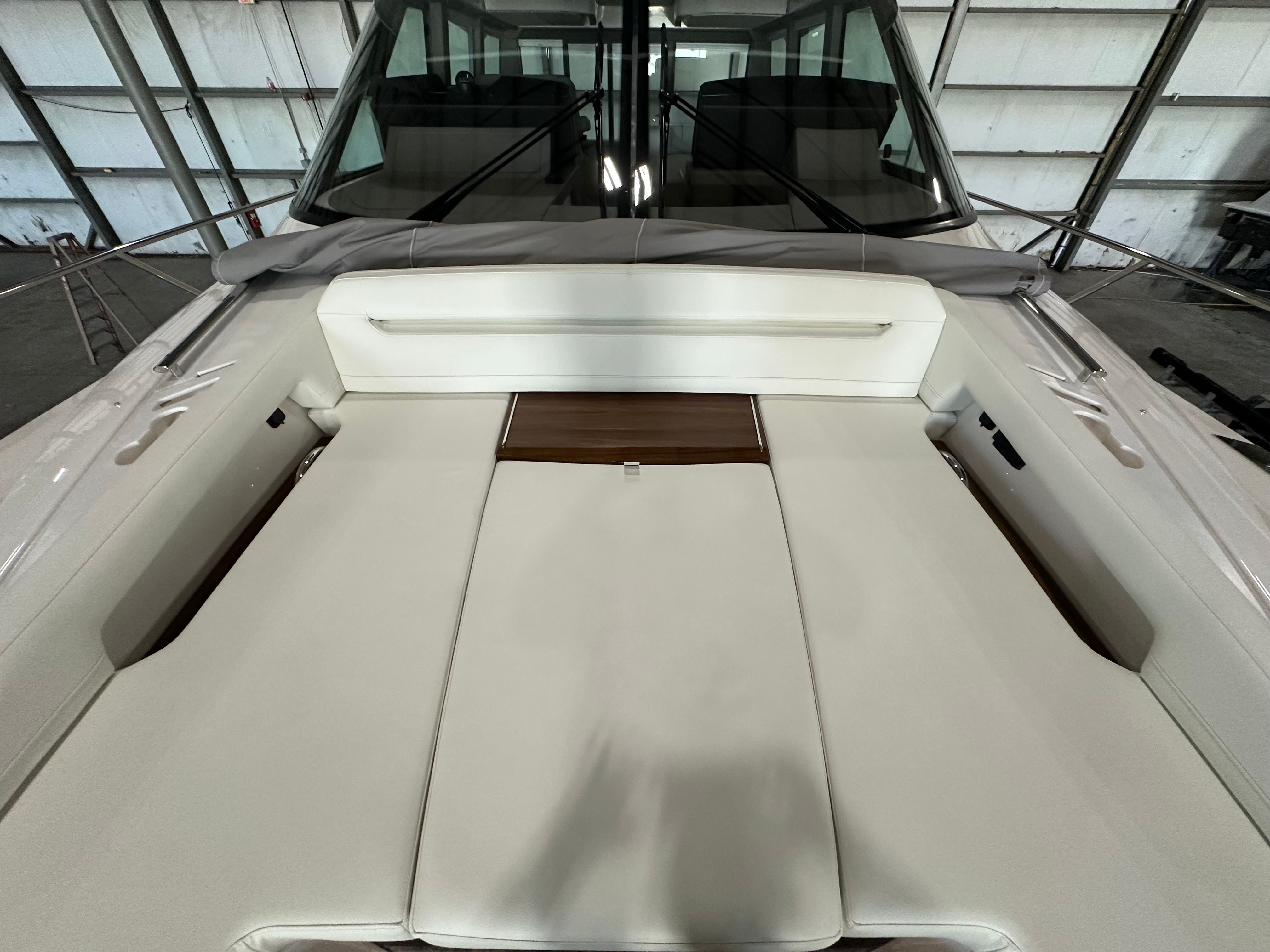 2025 Tiara Yachts EX54 Image Thumbnail #64