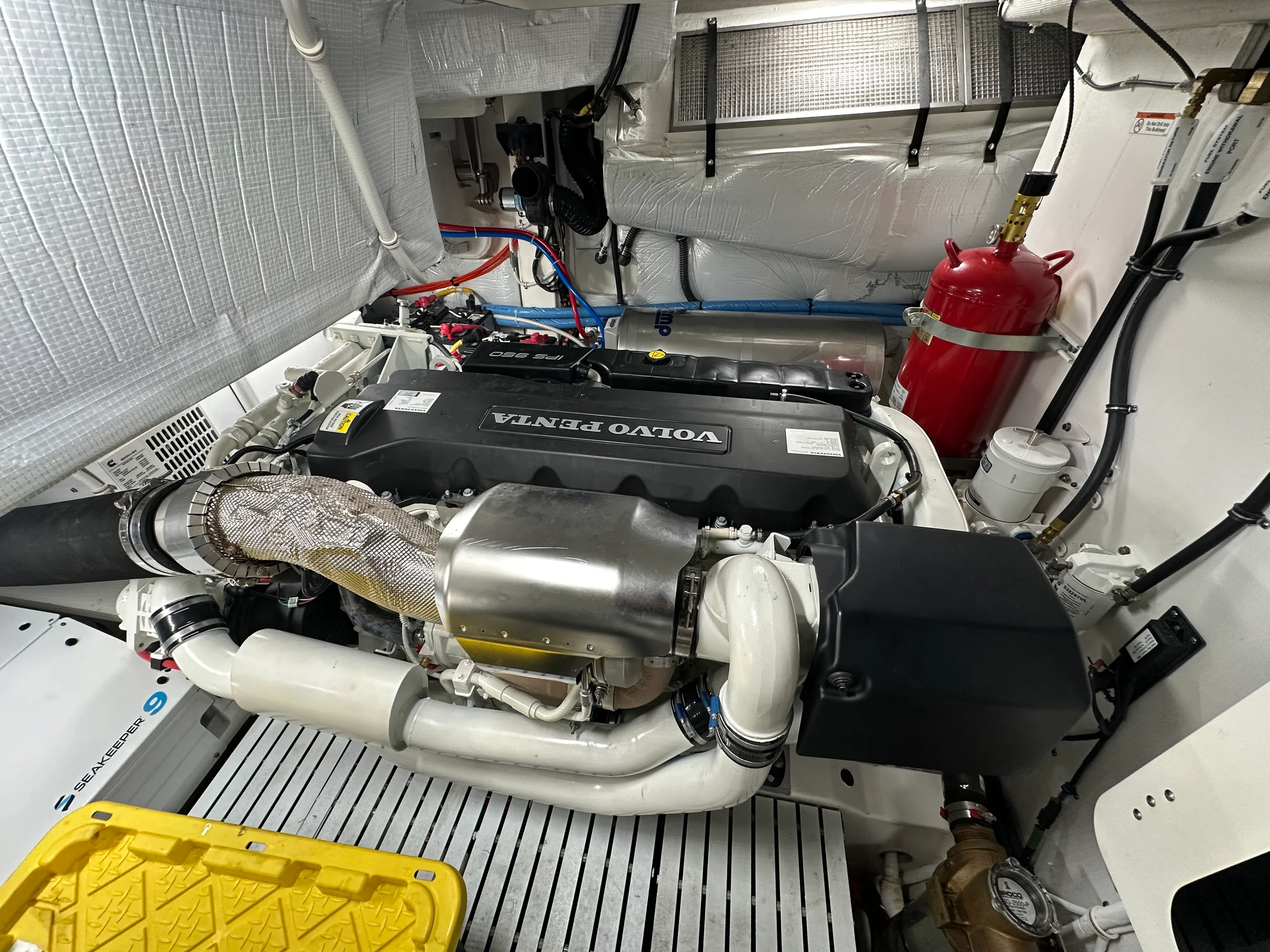 2025 Tiara Yachts EX54 Image Thumbnail #69