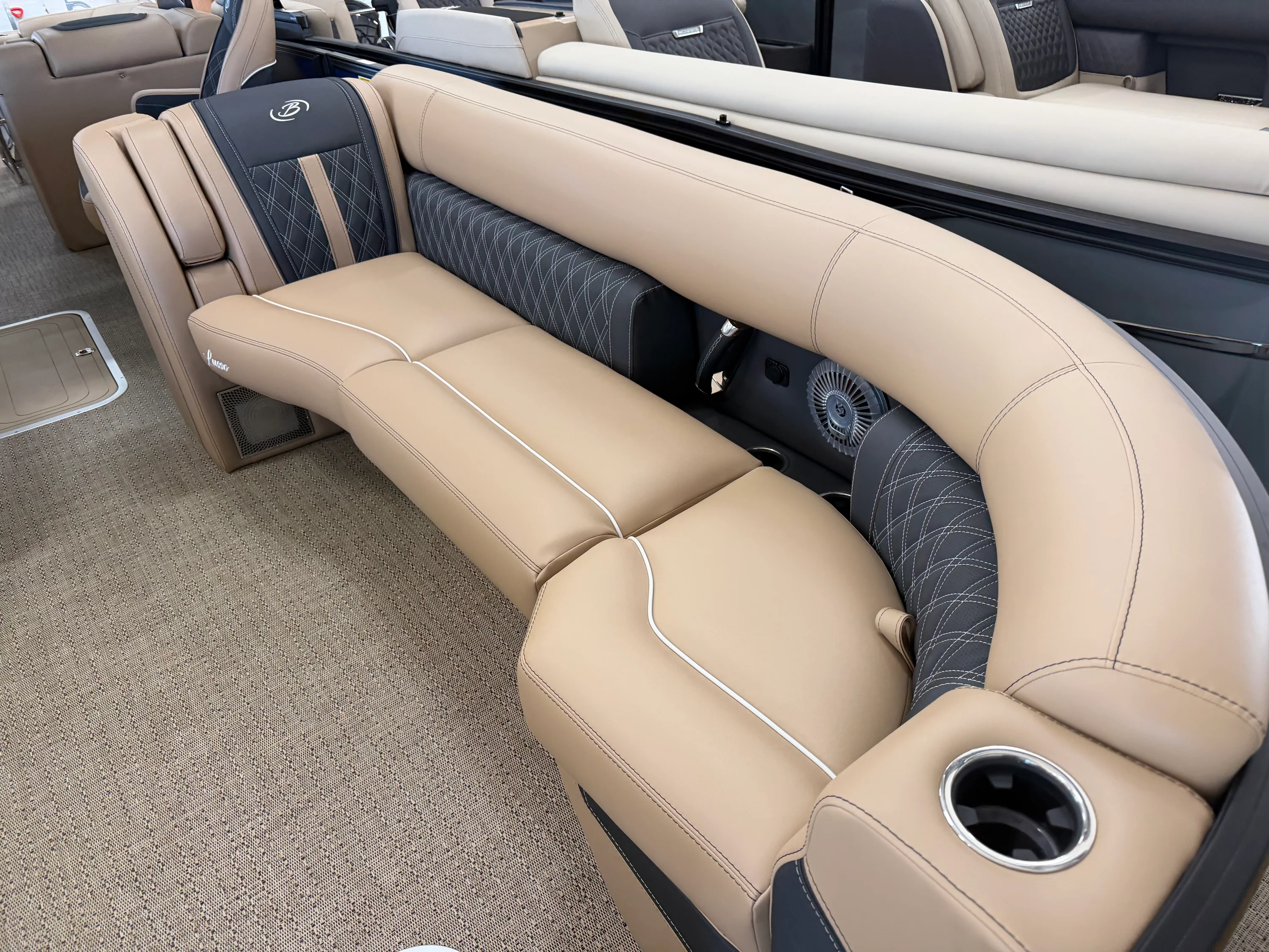 2026 Barletta Lusso 25 QCSSA Image Thumbnail #2