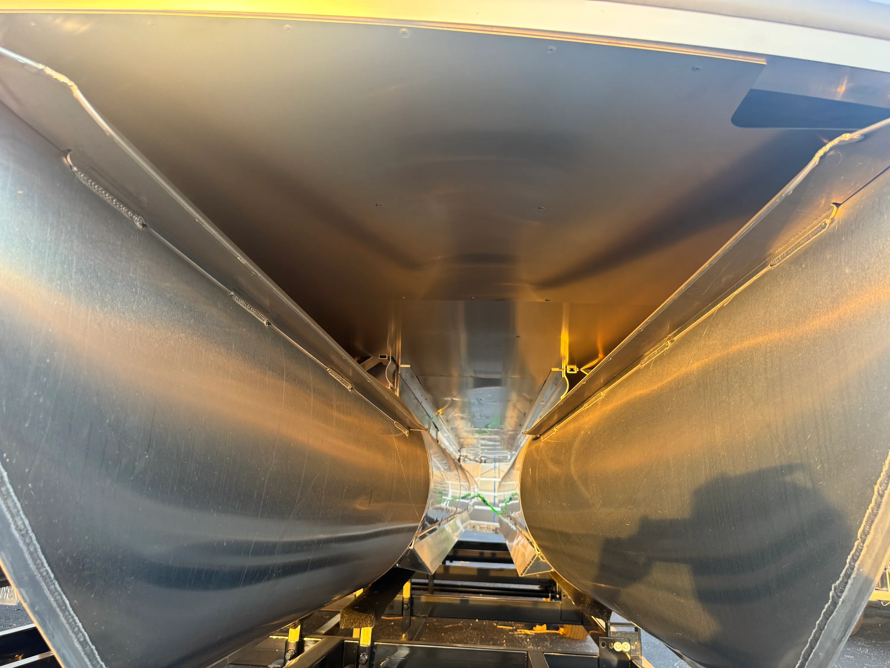 2026 Harris Cruiser 250 Image Thumbnail #14