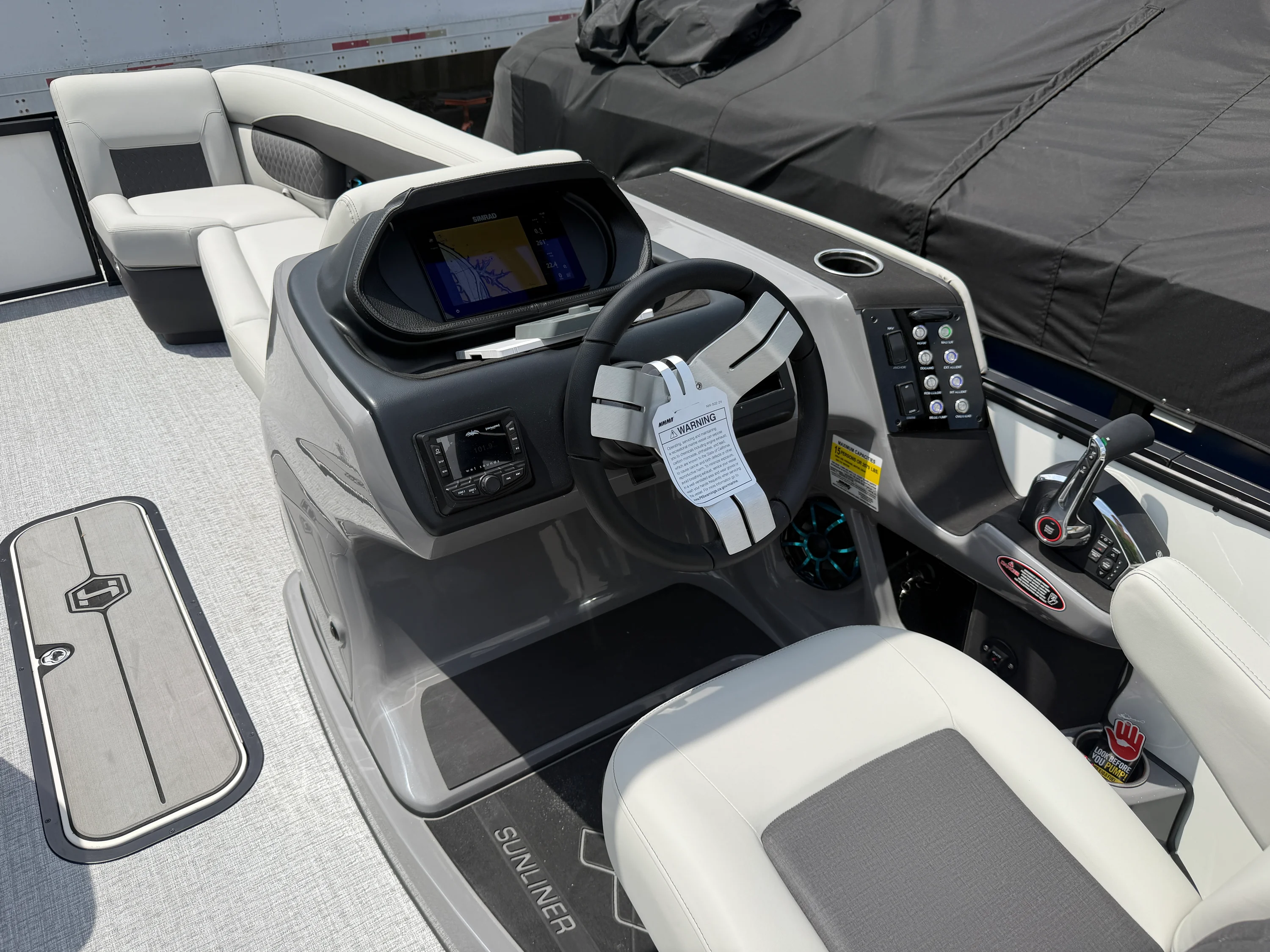 2026 Harris SUNLINER 250 Image Thumbnail #17