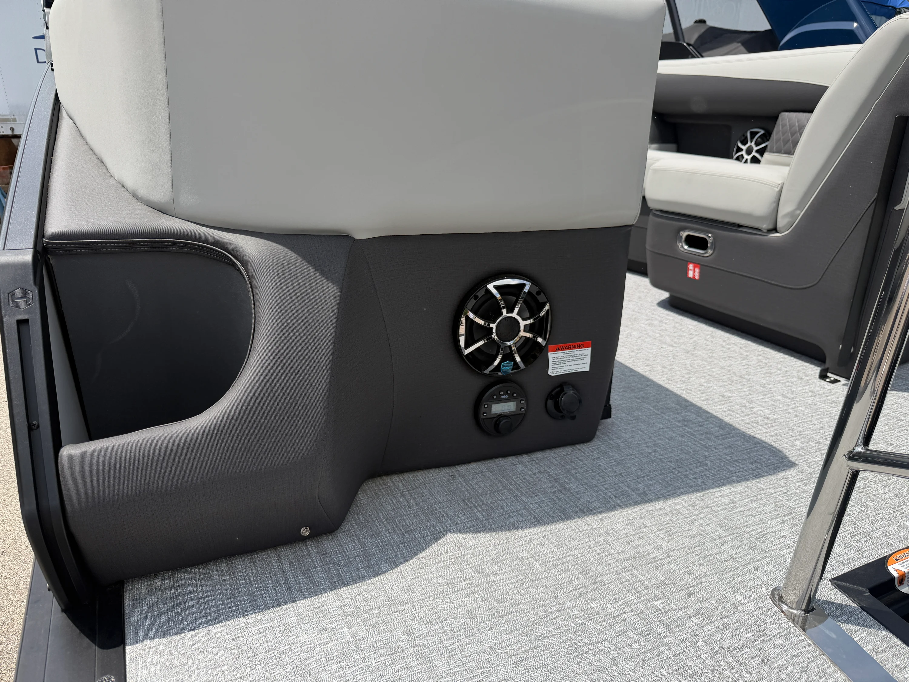 2026 Harris SUNLINER 250 Image Thumbnail #11