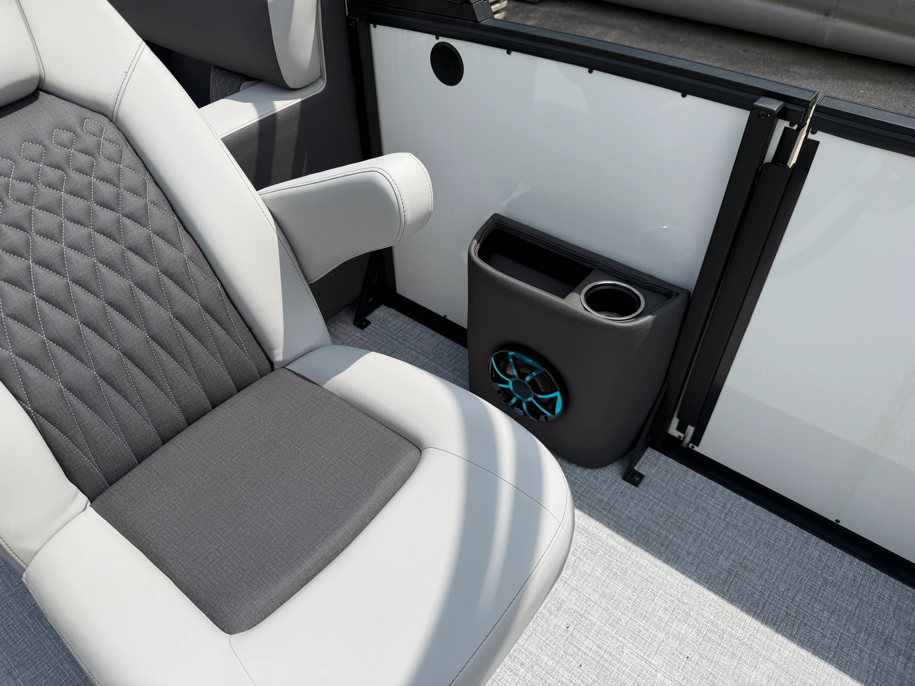 2026 Harris SUNLINER 250 Image Thumbnail #32