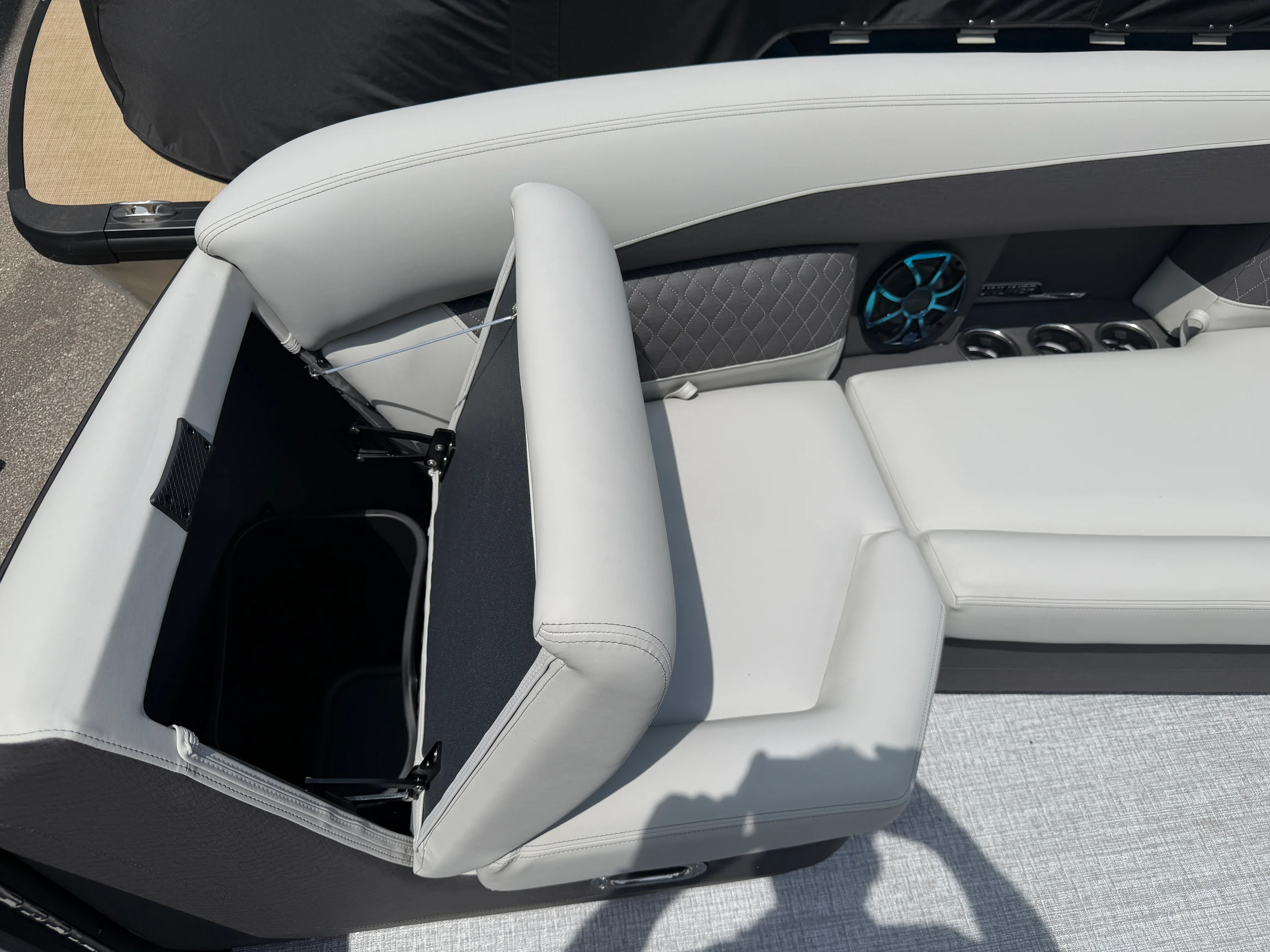 2026 Harris SUNLINER 250 Image Thumbnail #36