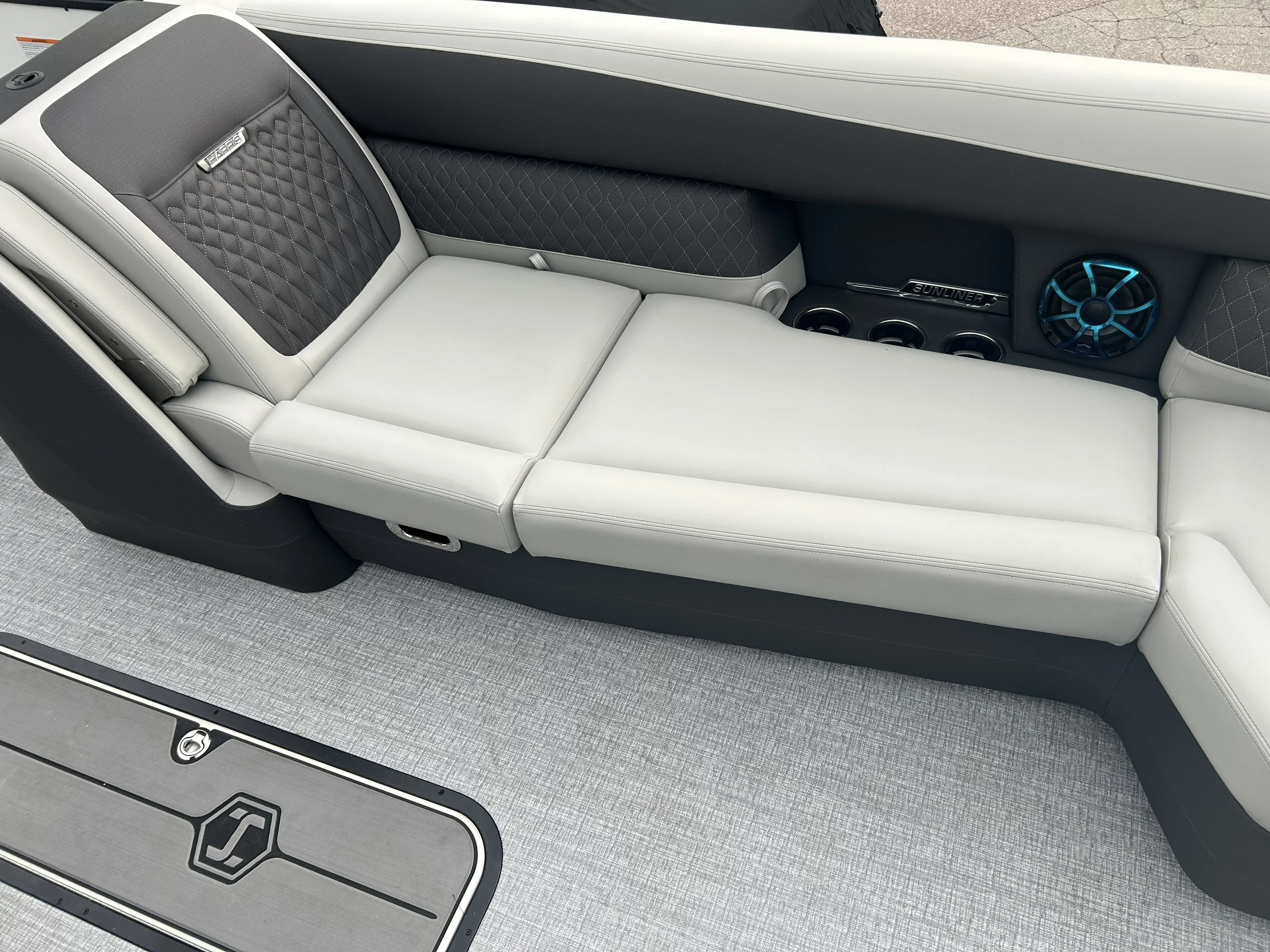 2026 Harris Sunliner 250 Image Thumbnail #8