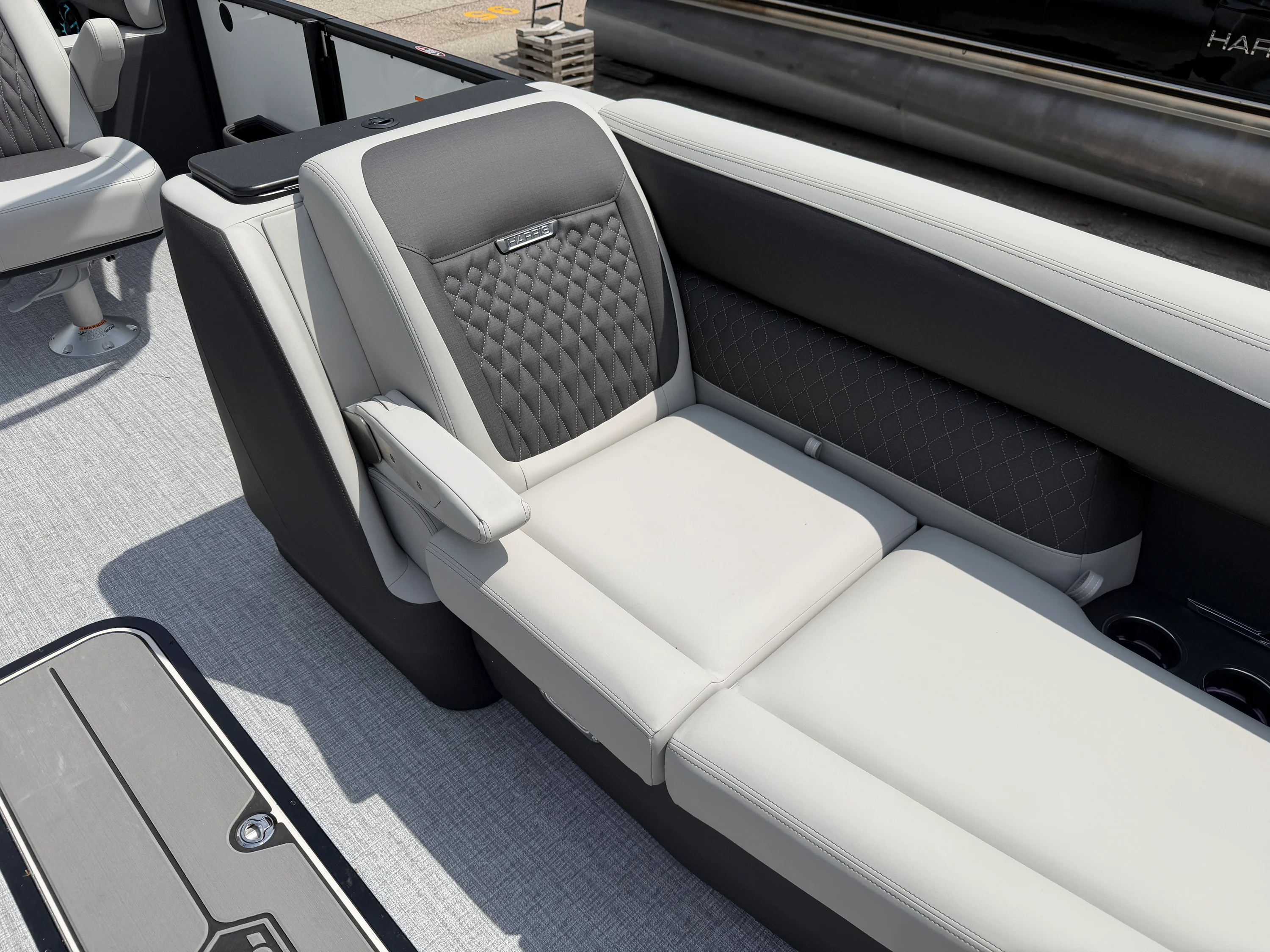 2026 Harris SUNLINER 250 Image Thumbnail #20