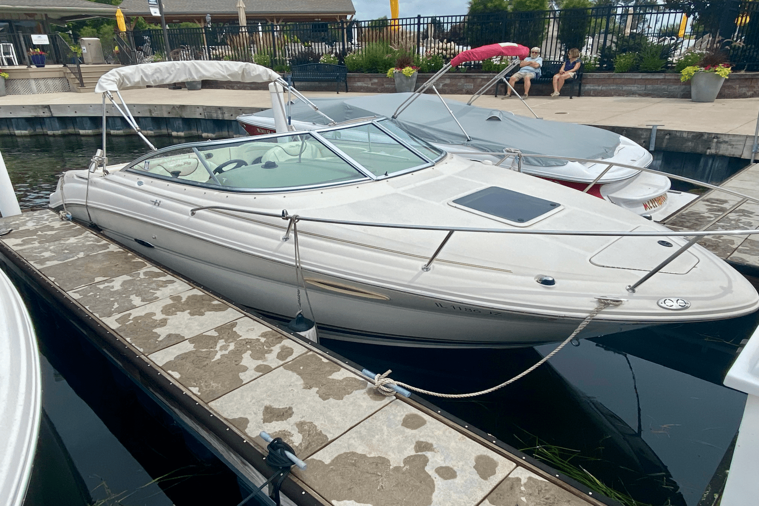 2004 Sea Ray 225 WEEKENDER Image Thumbnail #0