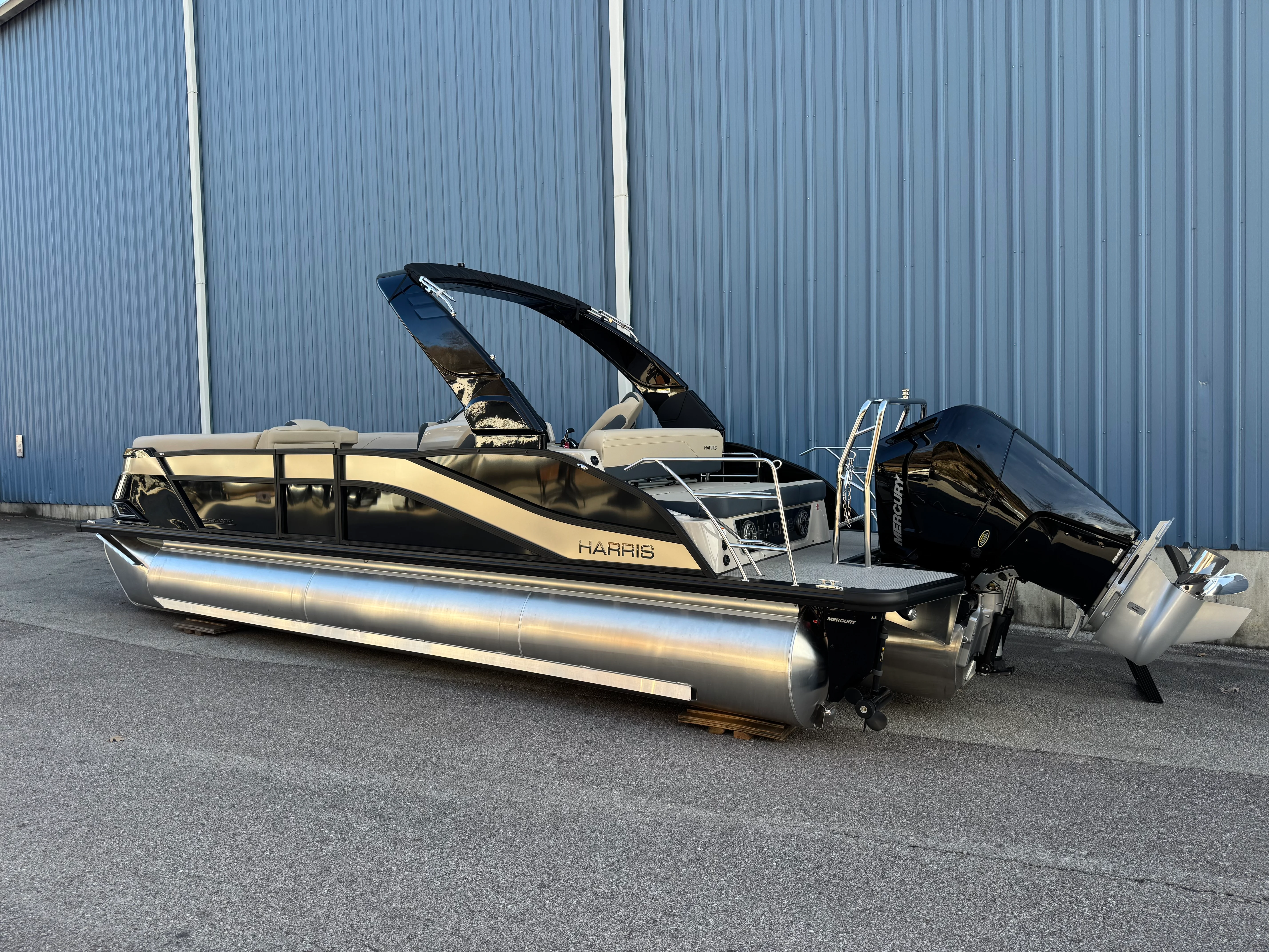 2026 Harris Grand Mariner 250 Image Thumbnail #6