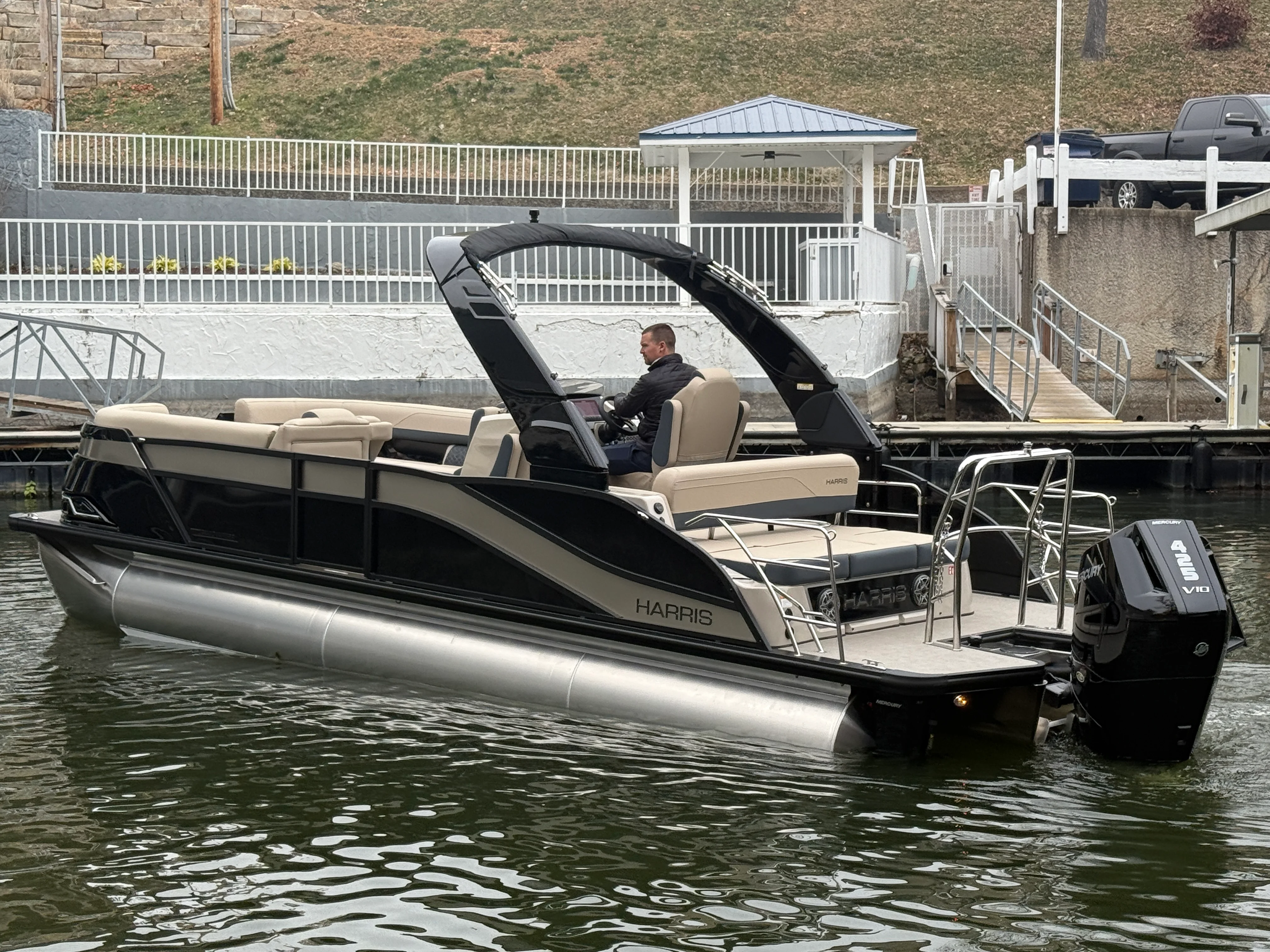 2026 Harris Grand Mariner 250 Image Thumbnail #1