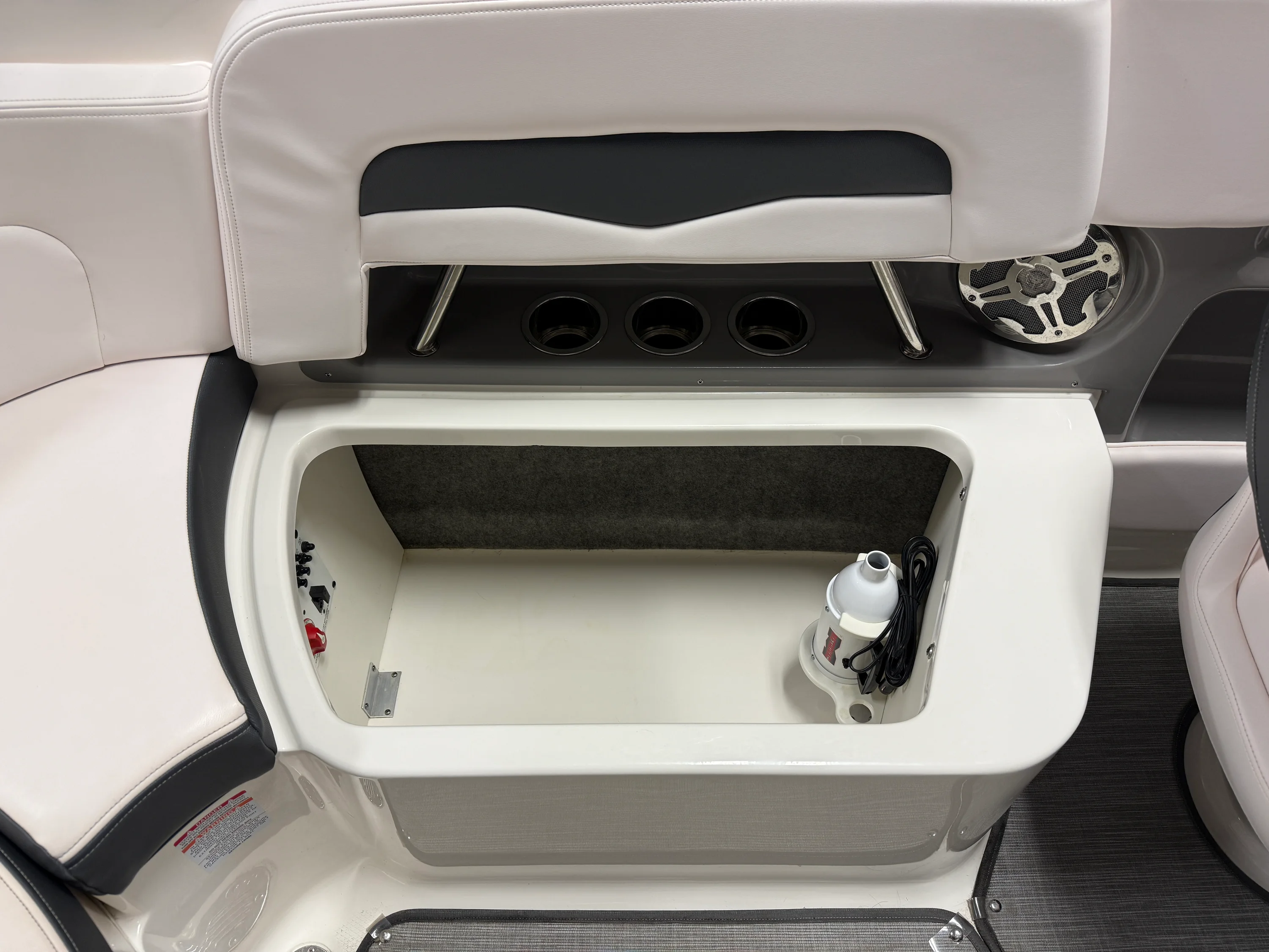 2019 Chaparral 246 Image Thumbnail #28