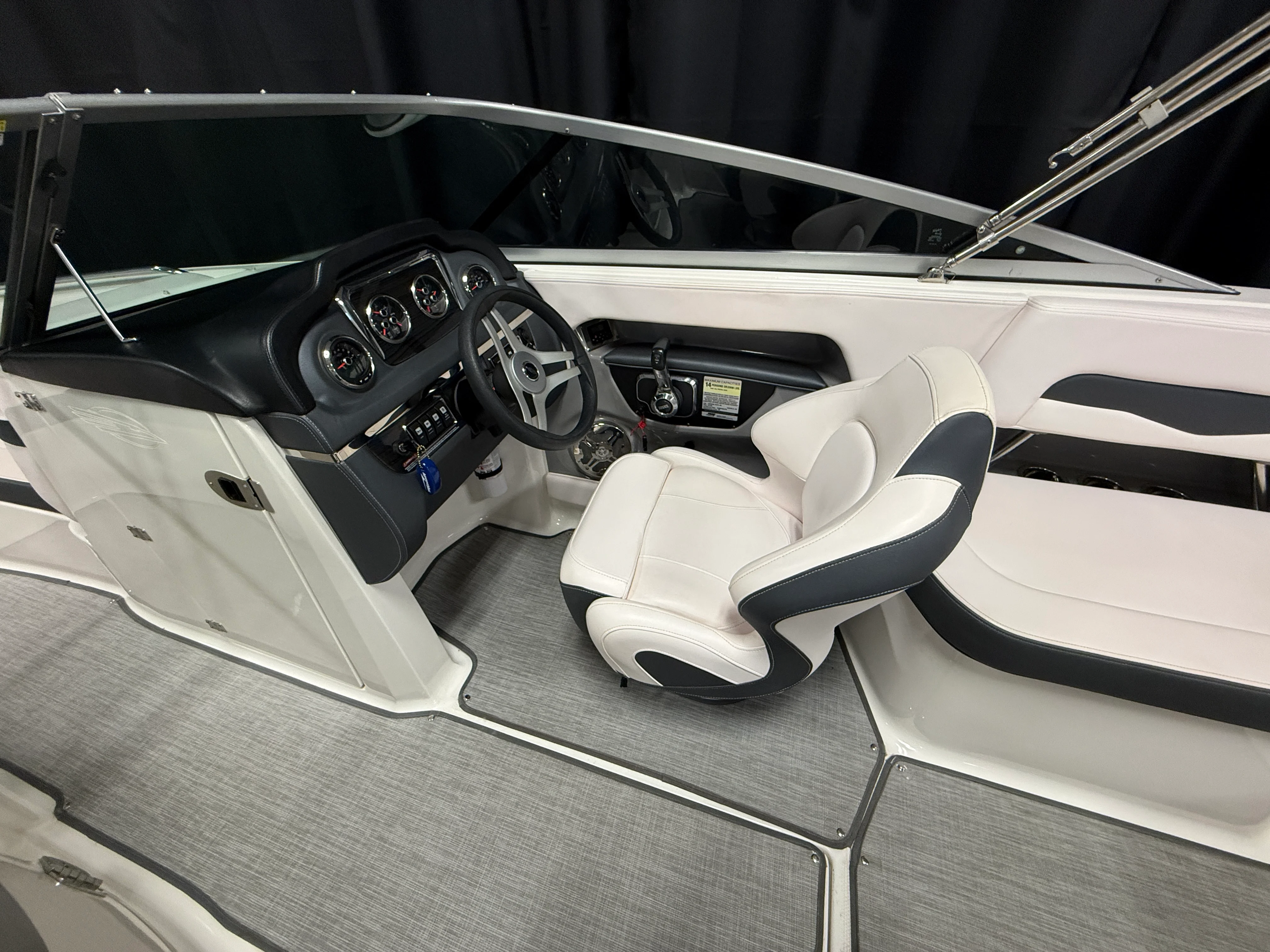 2019 Chaparral 246 Image Thumbnail #42