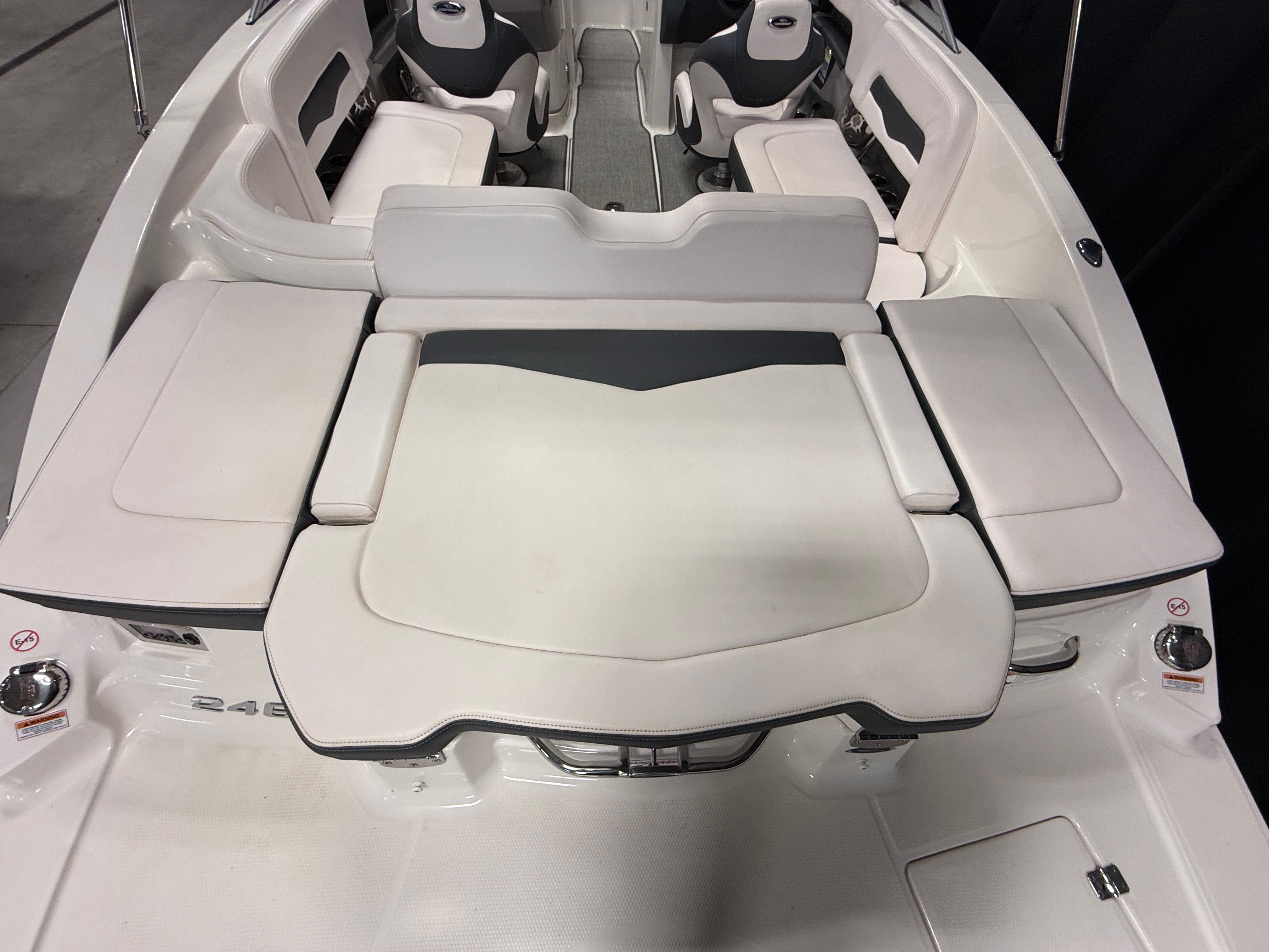 2019 Chaparral 246 Image Thumbnail #14