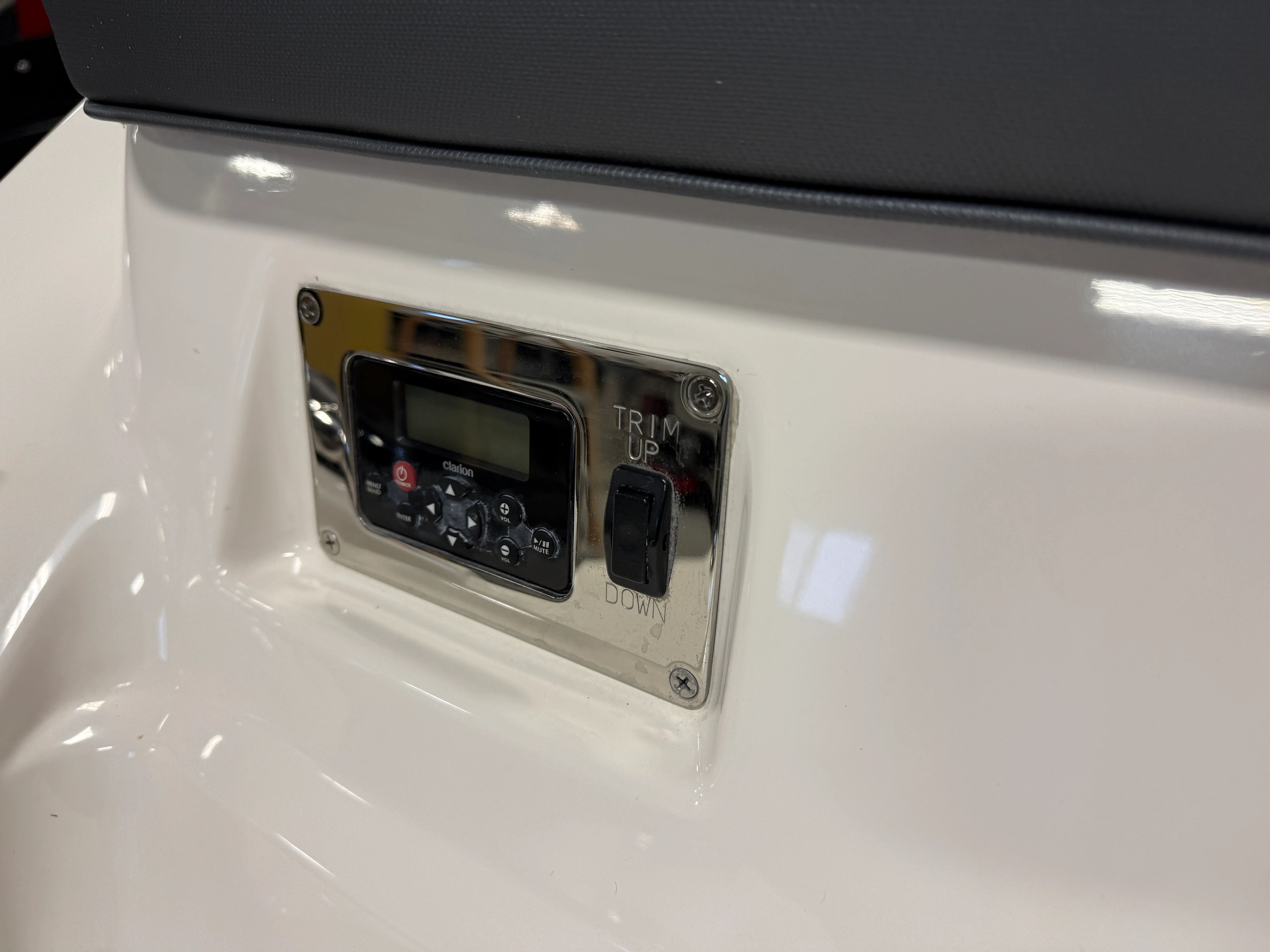 2019 Chaparral 246 Image Thumbnail #13