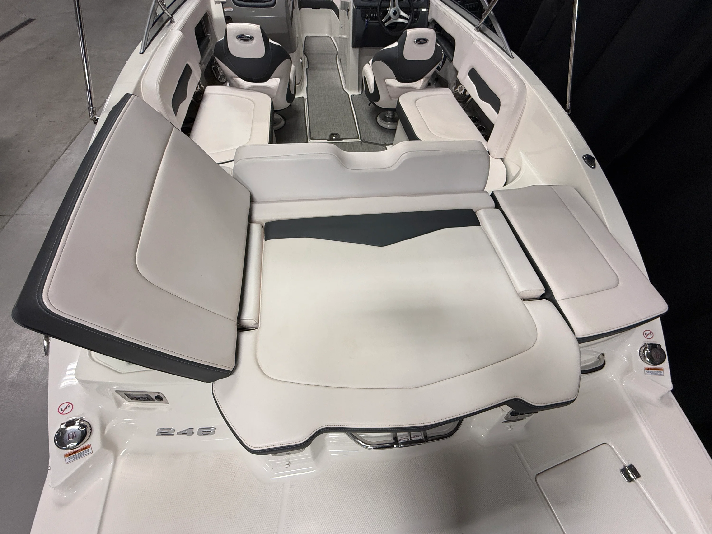 2019 Chaparral 246 Image Thumbnail #15