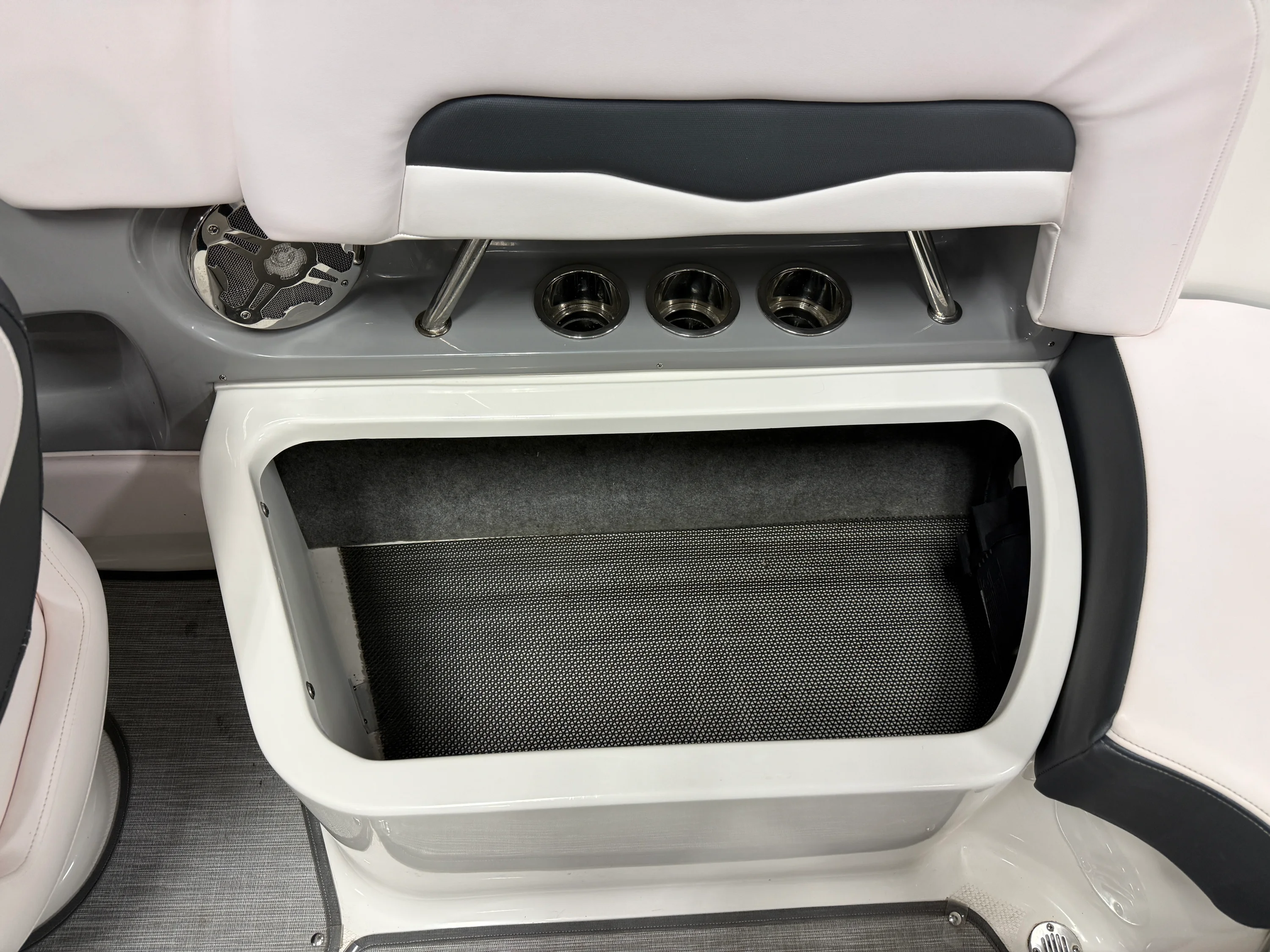 2019 Chaparral 246 Image Thumbnail #24