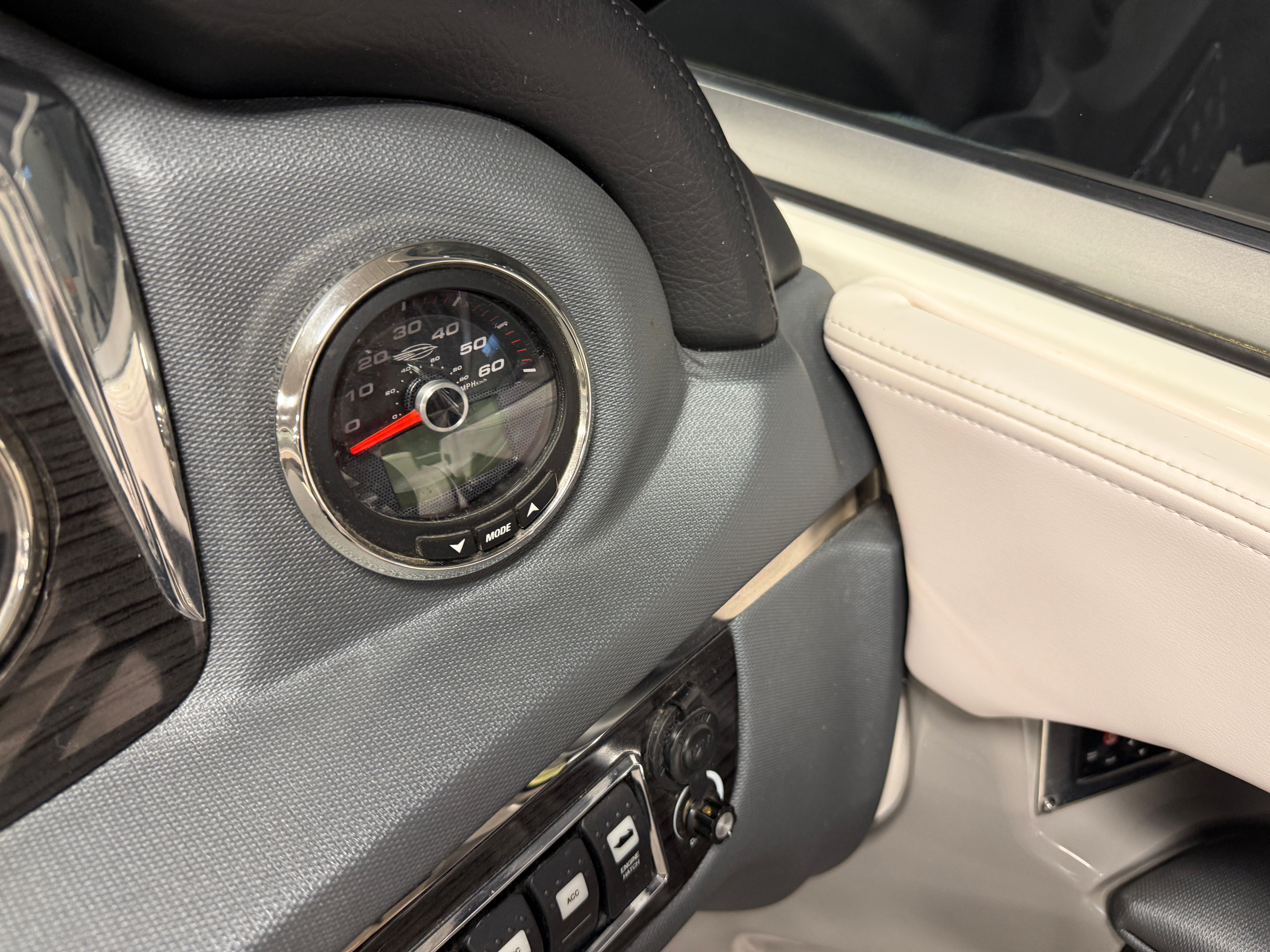 2019 Chaparral 246 Image Thumbnail #49