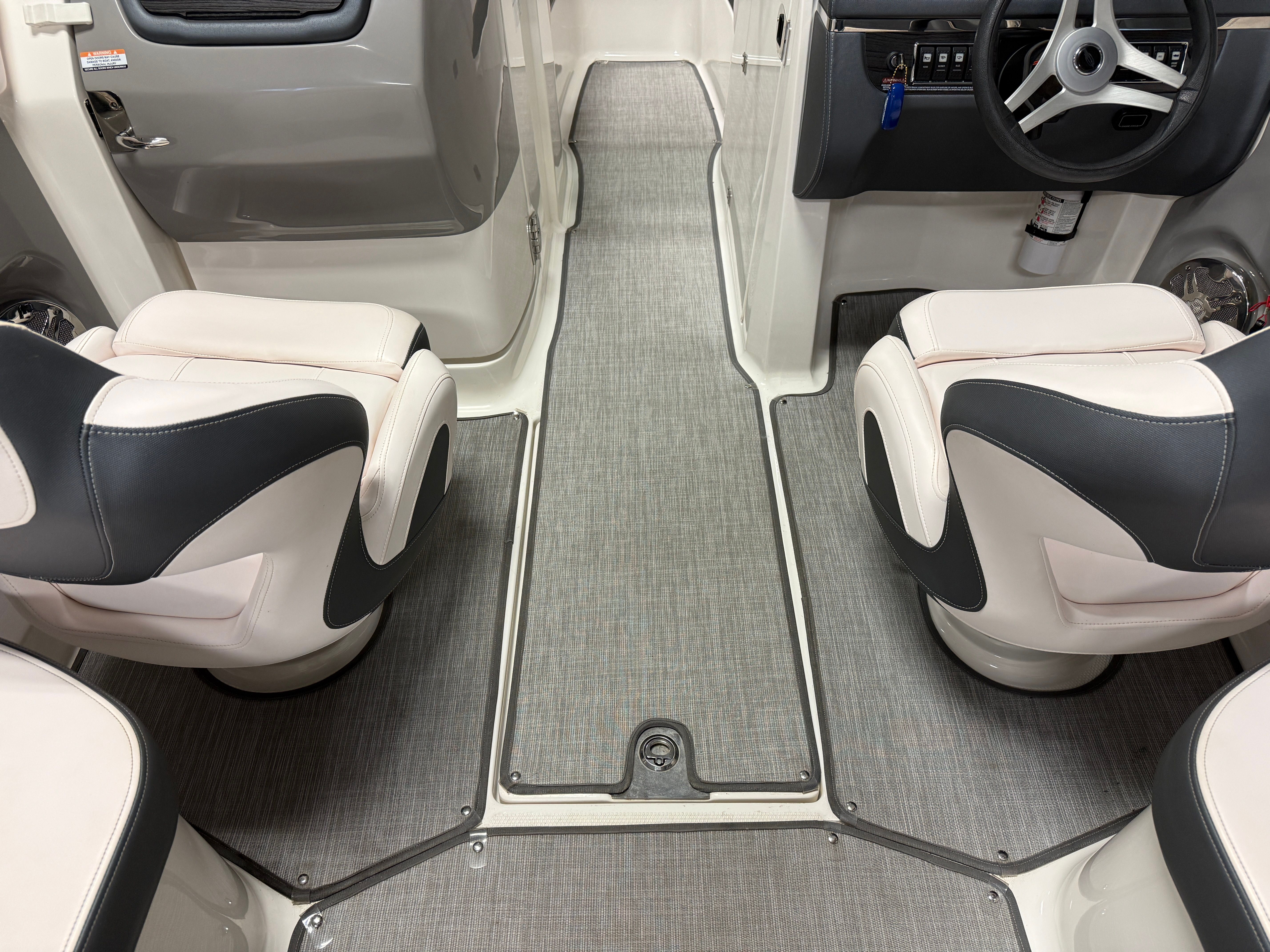 2019 Chaparral 246 Image Thumbnail #30