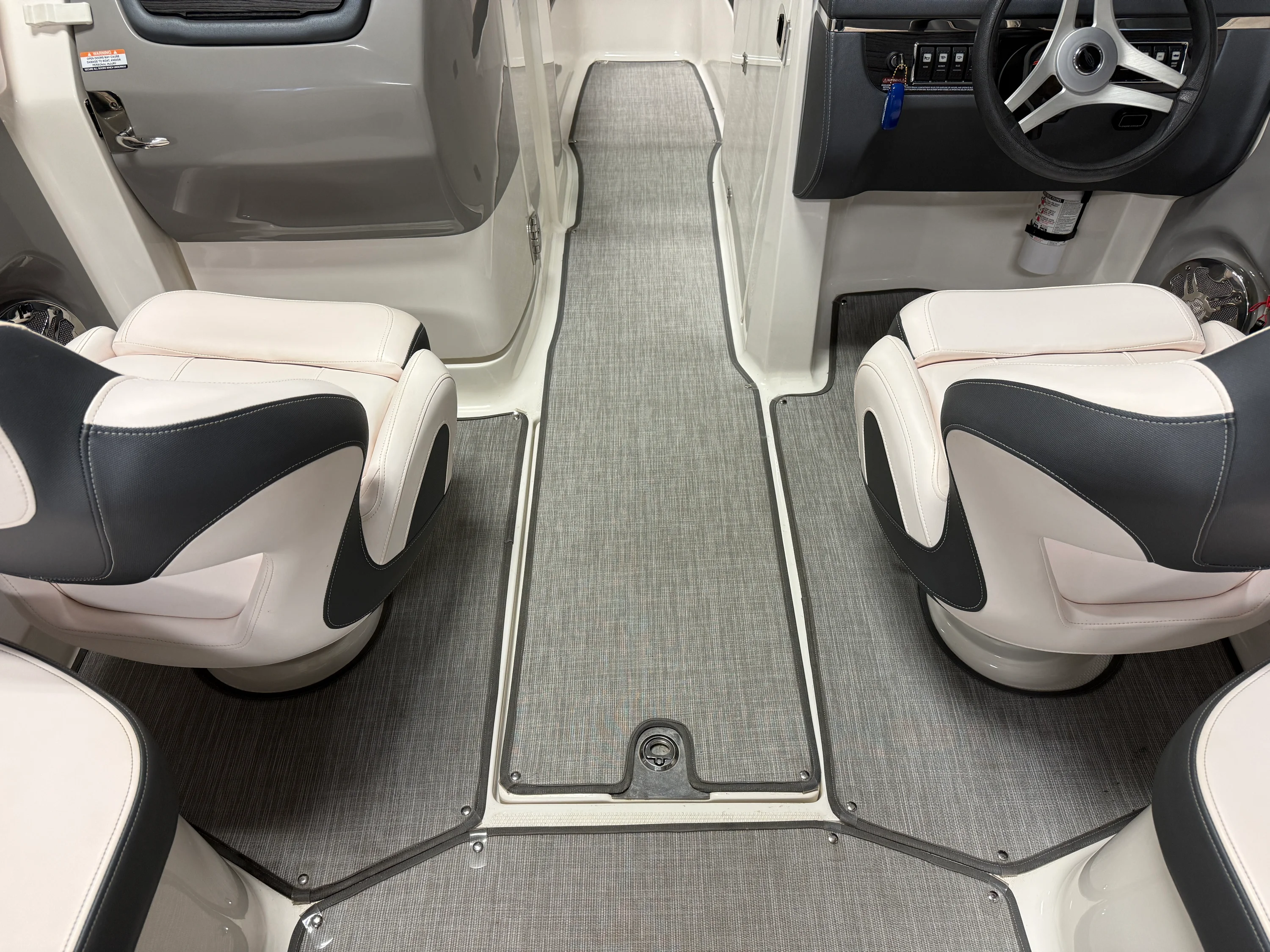 2019 Chaparral 246 Image Thumbnail #30