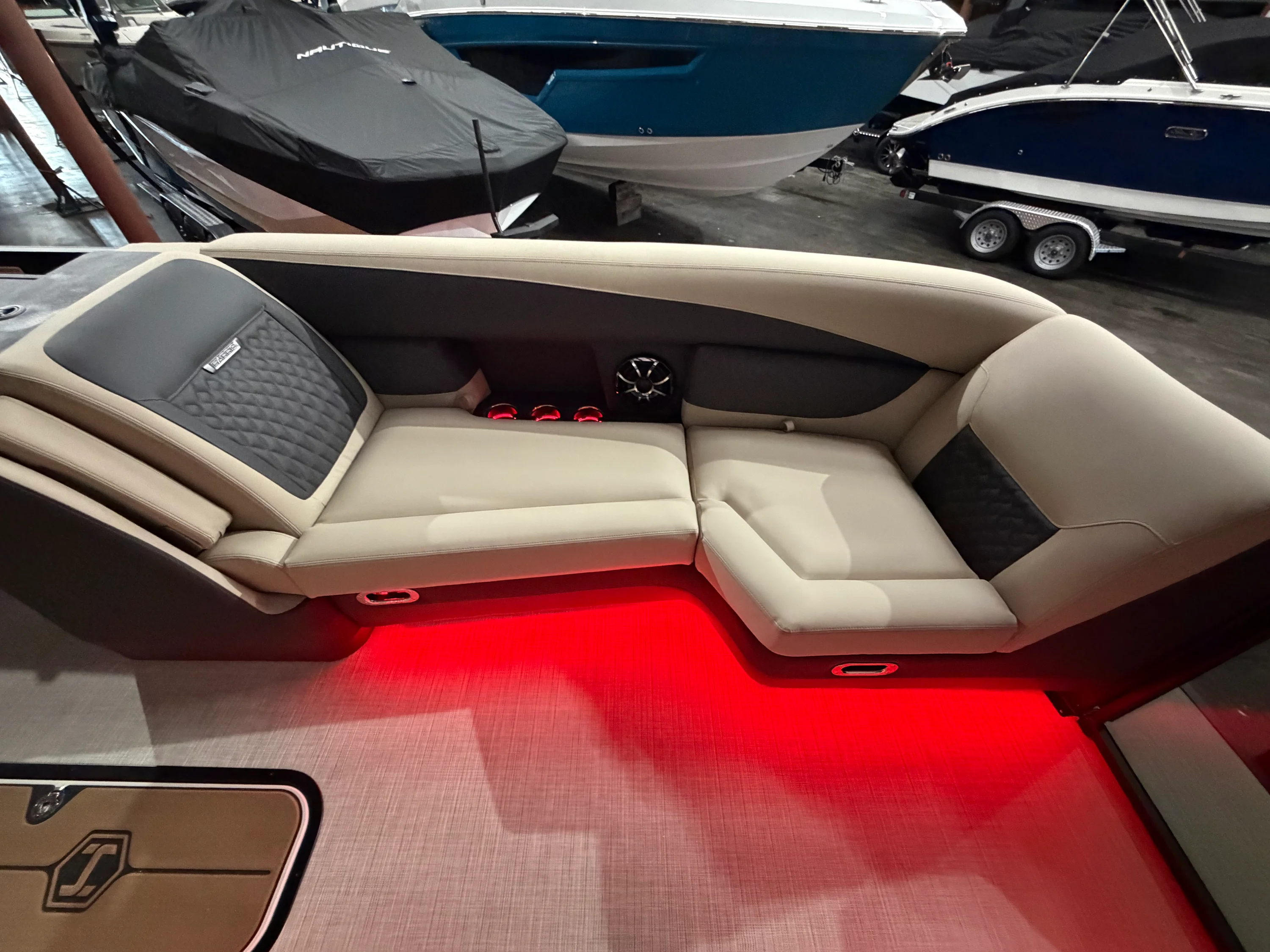 2026 Harris Sunliner 230 Image Thumbnail #21