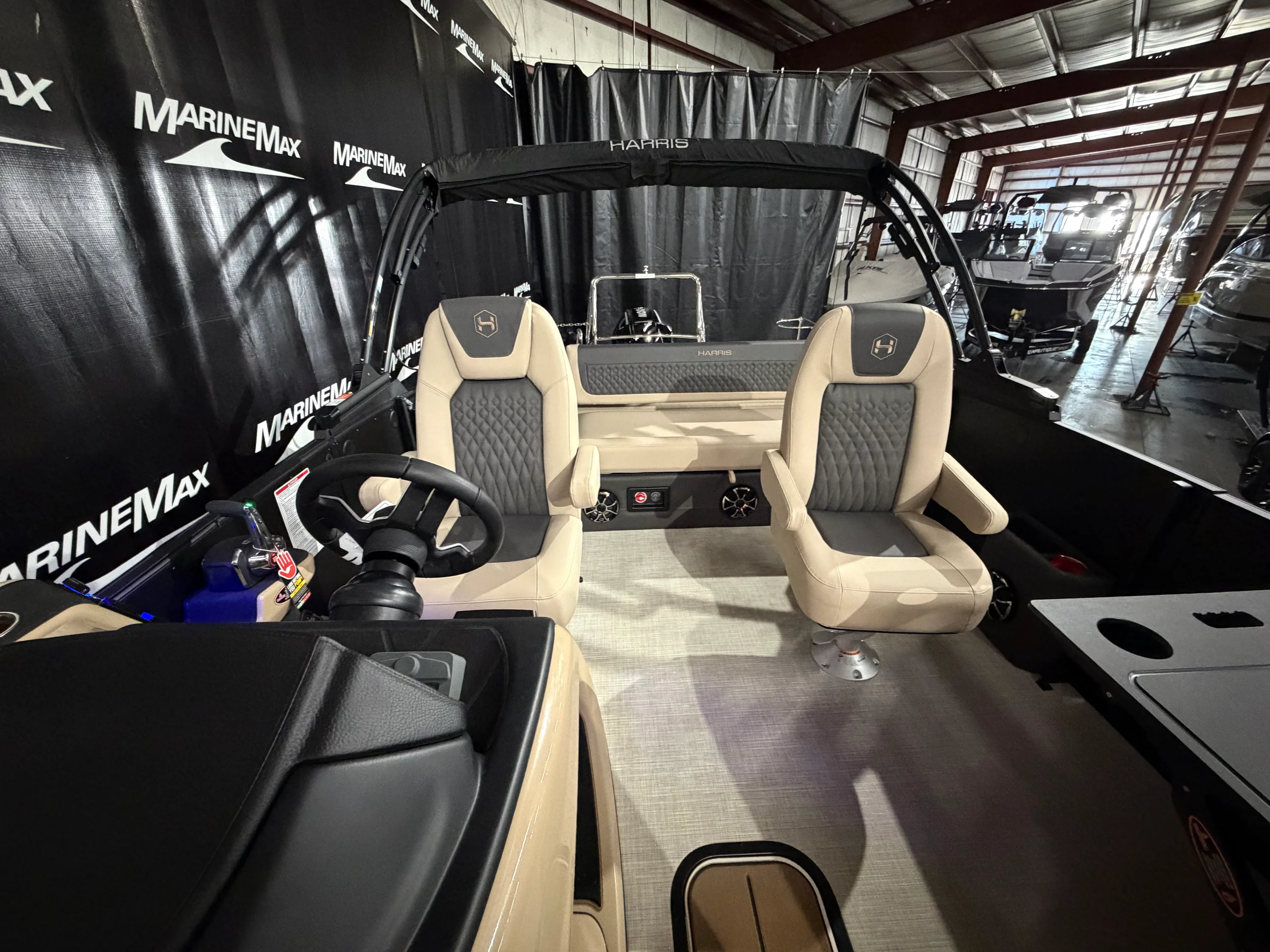 2026 Harris Sunliner 230 Image Thumbnail #16