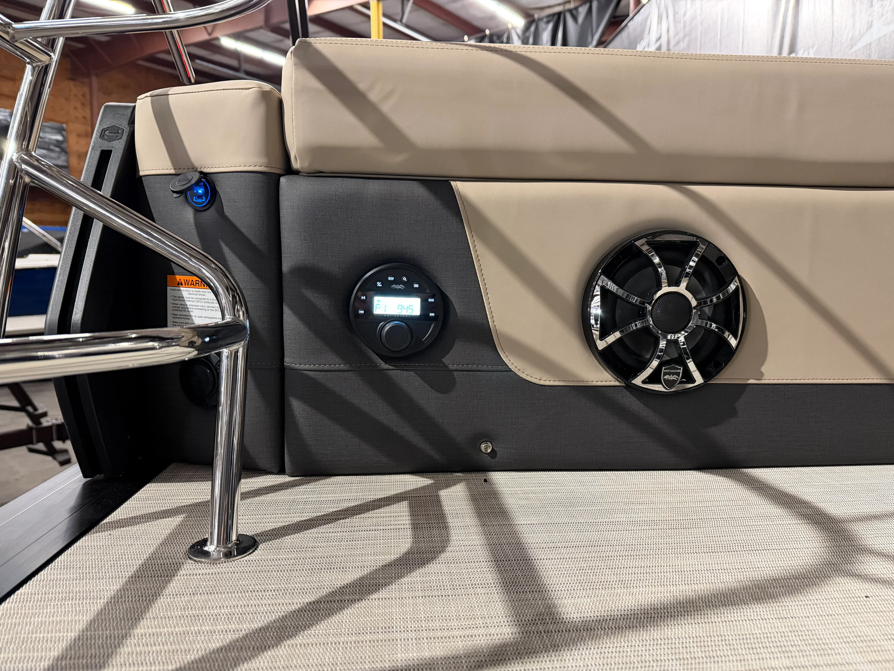 2026 Harris Sunliner 230 Image Thumbnail #6