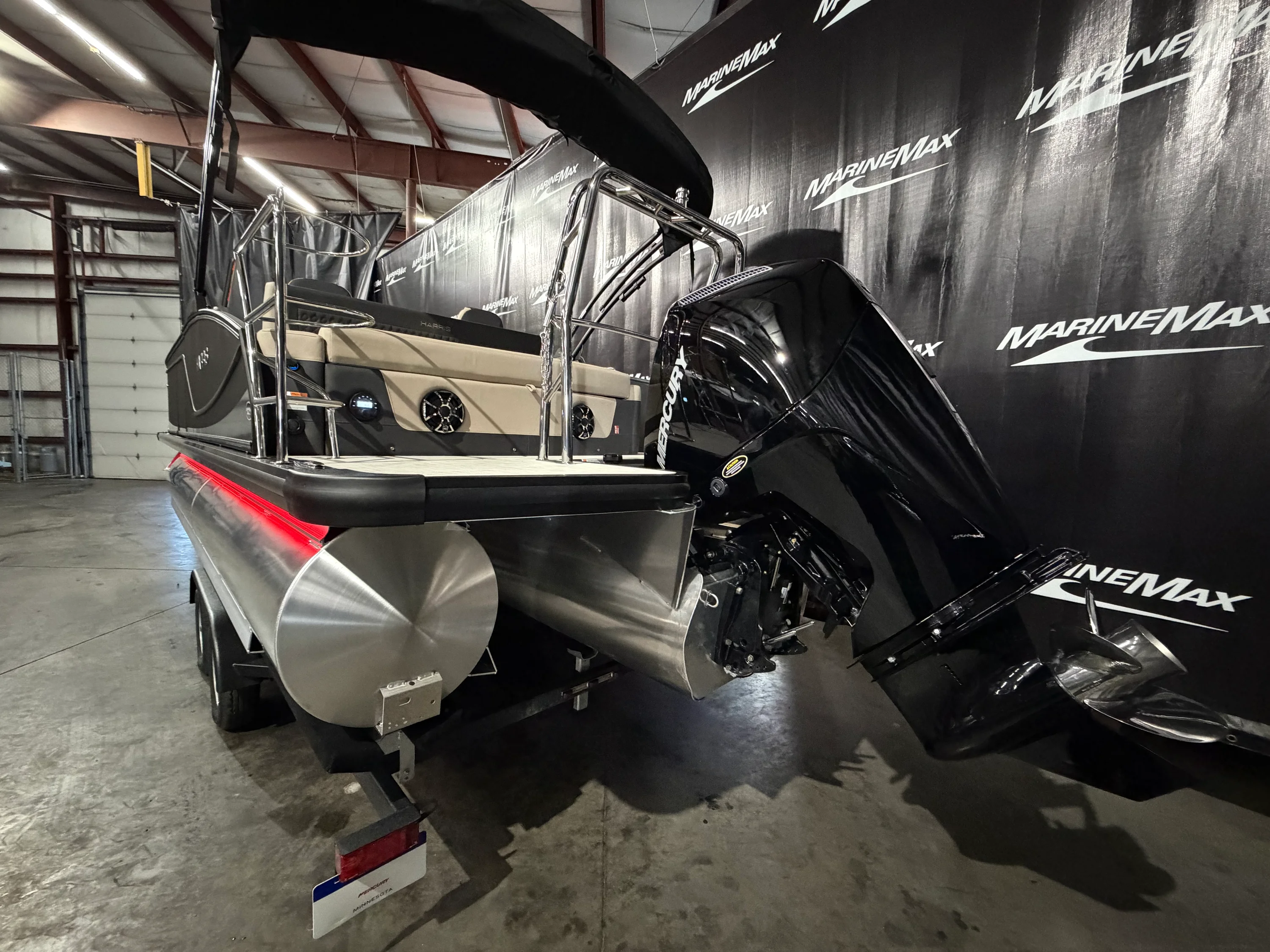 2026 Harris Sunliner 230 Image Thumbnail #3