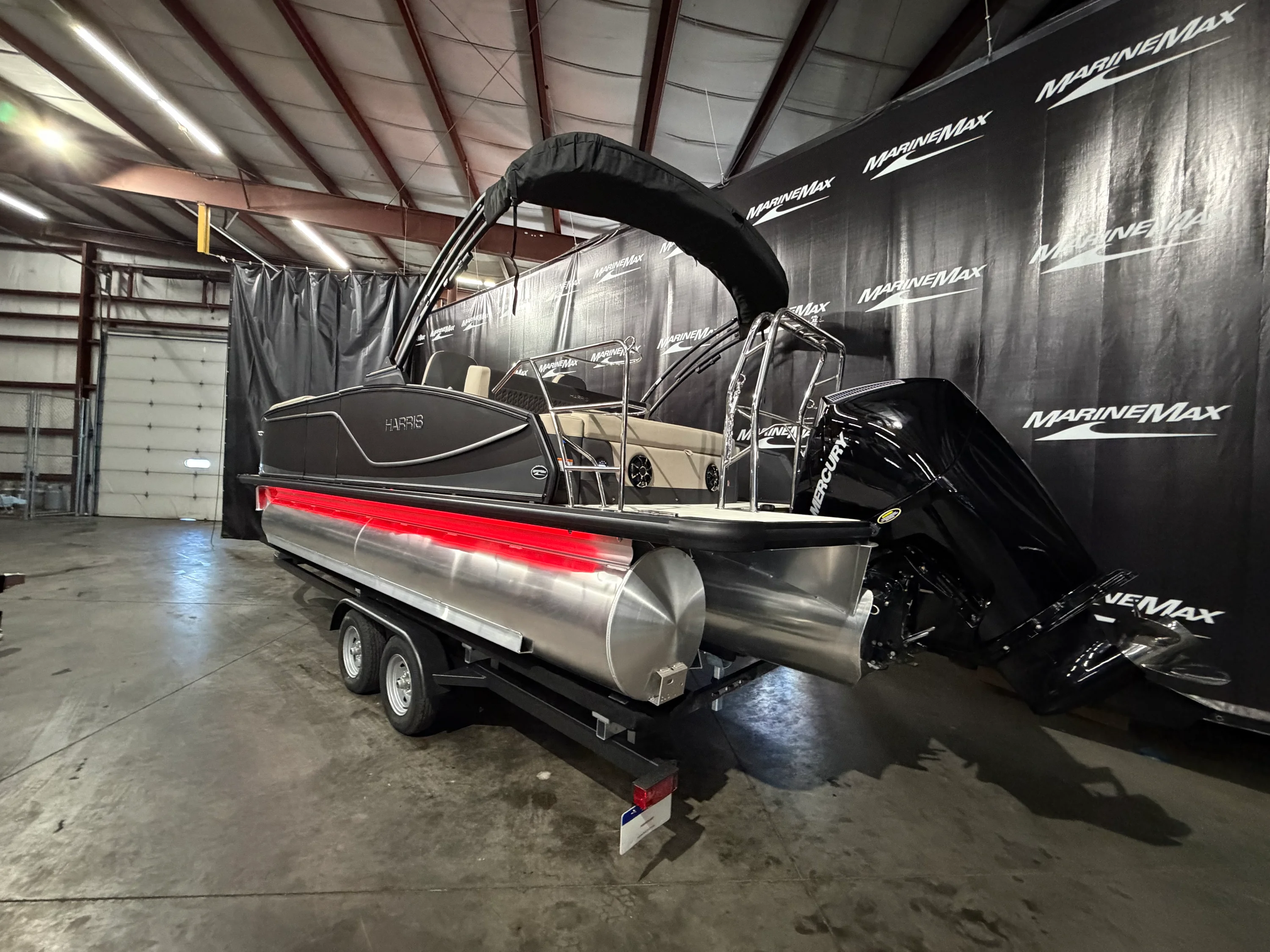 2026 Harris Sunliner 230 Image Thumbnail #4