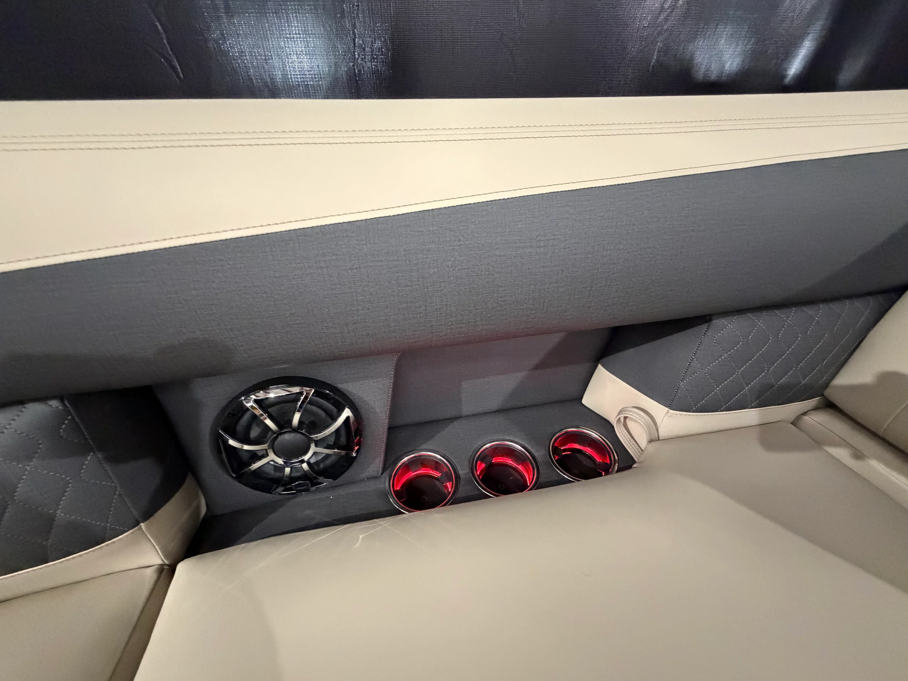 2026 Harris Sunliner 230 Image Thumbnail #27