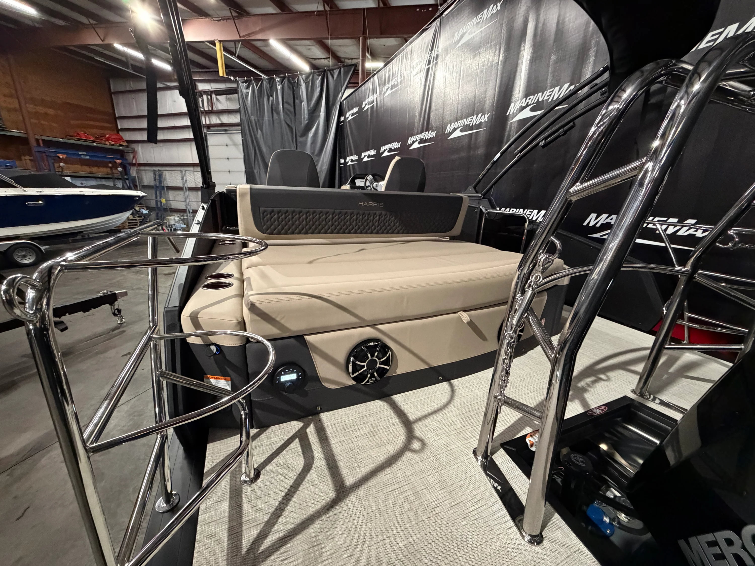 2026 Harris Sunliner 230 Image Thumbnail #5