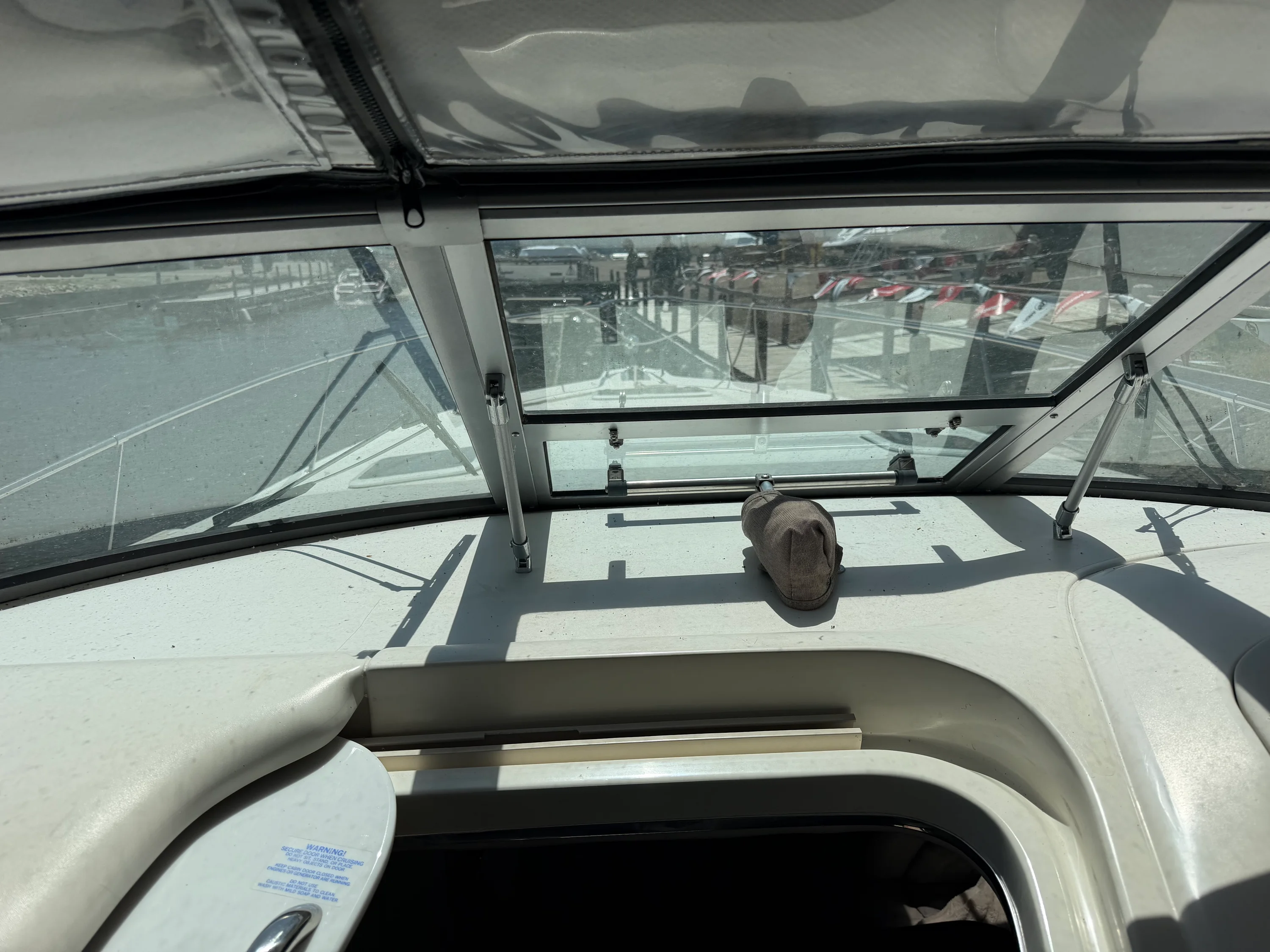 1996 Sea Ray 330 SUNDANCER Image Thumbnail #41
