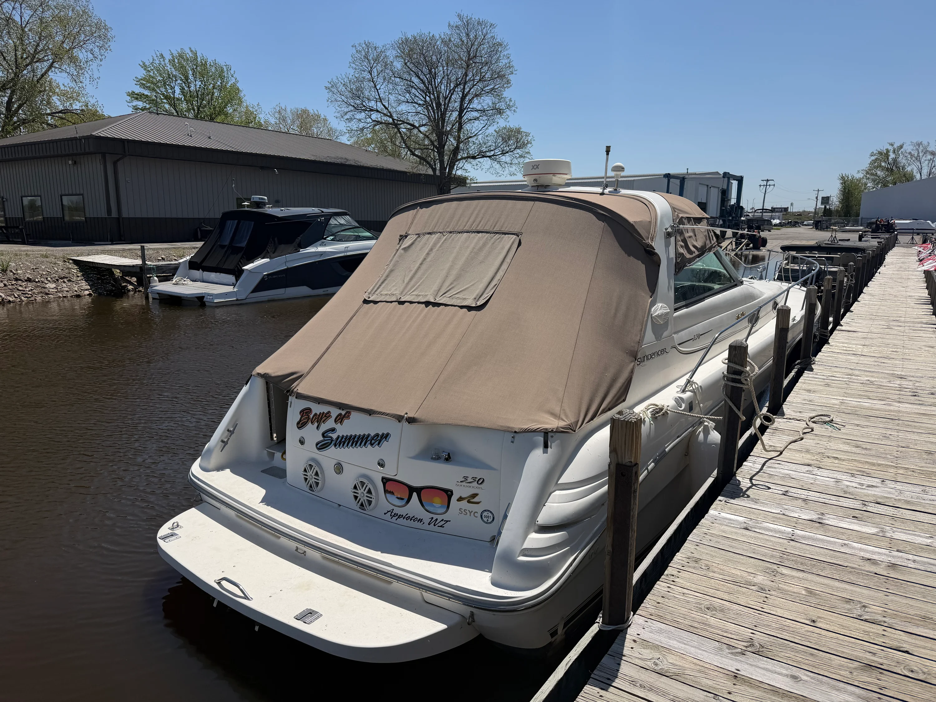 1996 Sea Ray 330 SUNDANCER Image Thumbnail #3