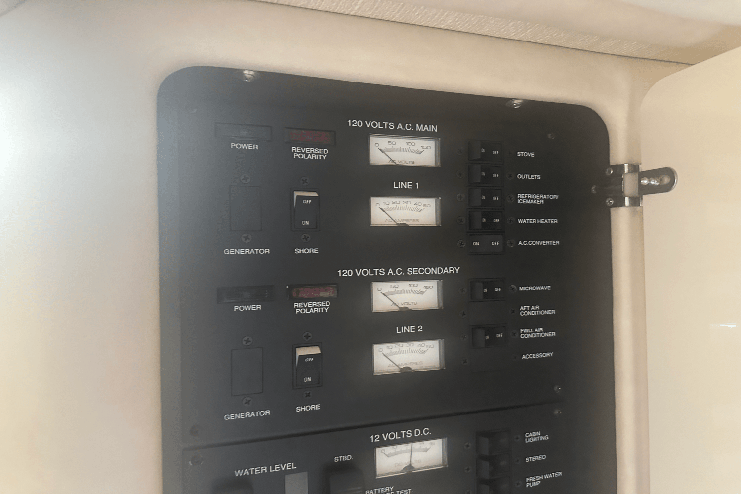 1996 Sea Ray 330 SUNDANCER Image Thumbnail #41