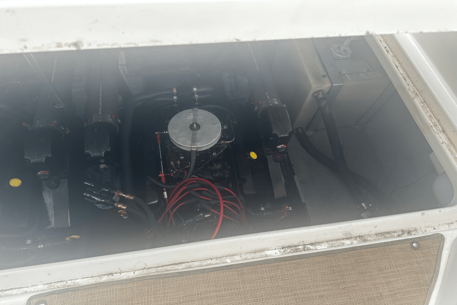 1996 Sea Ray 330 SUNDANCER Image Thumbnail #11