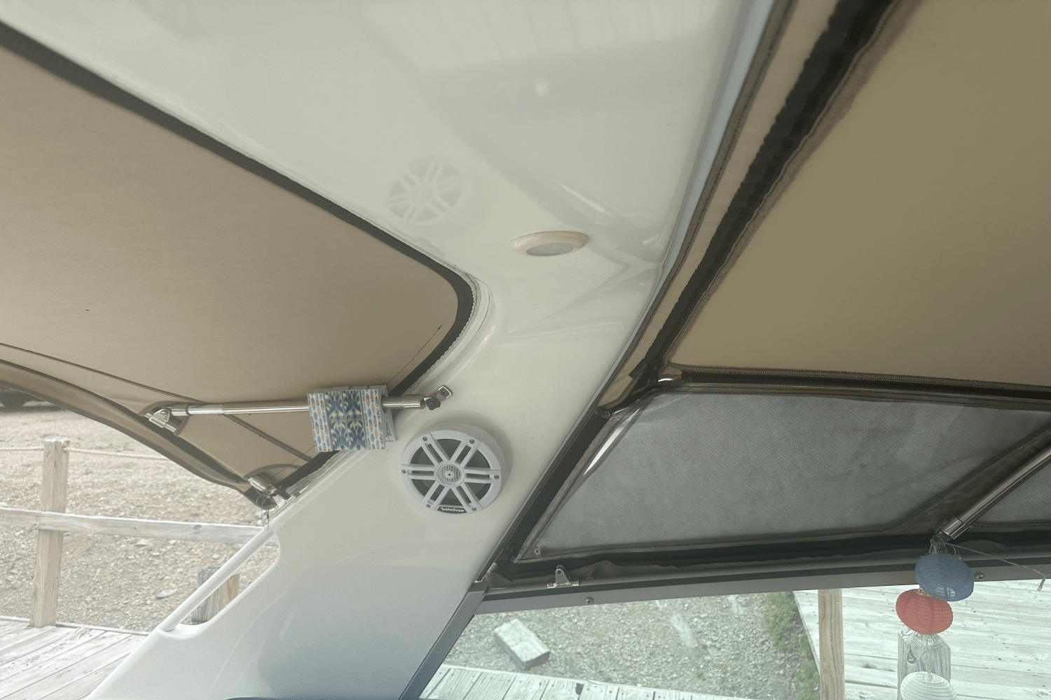 1996 Sea Ray 330 SUNDANCER Image Thumbnail #16