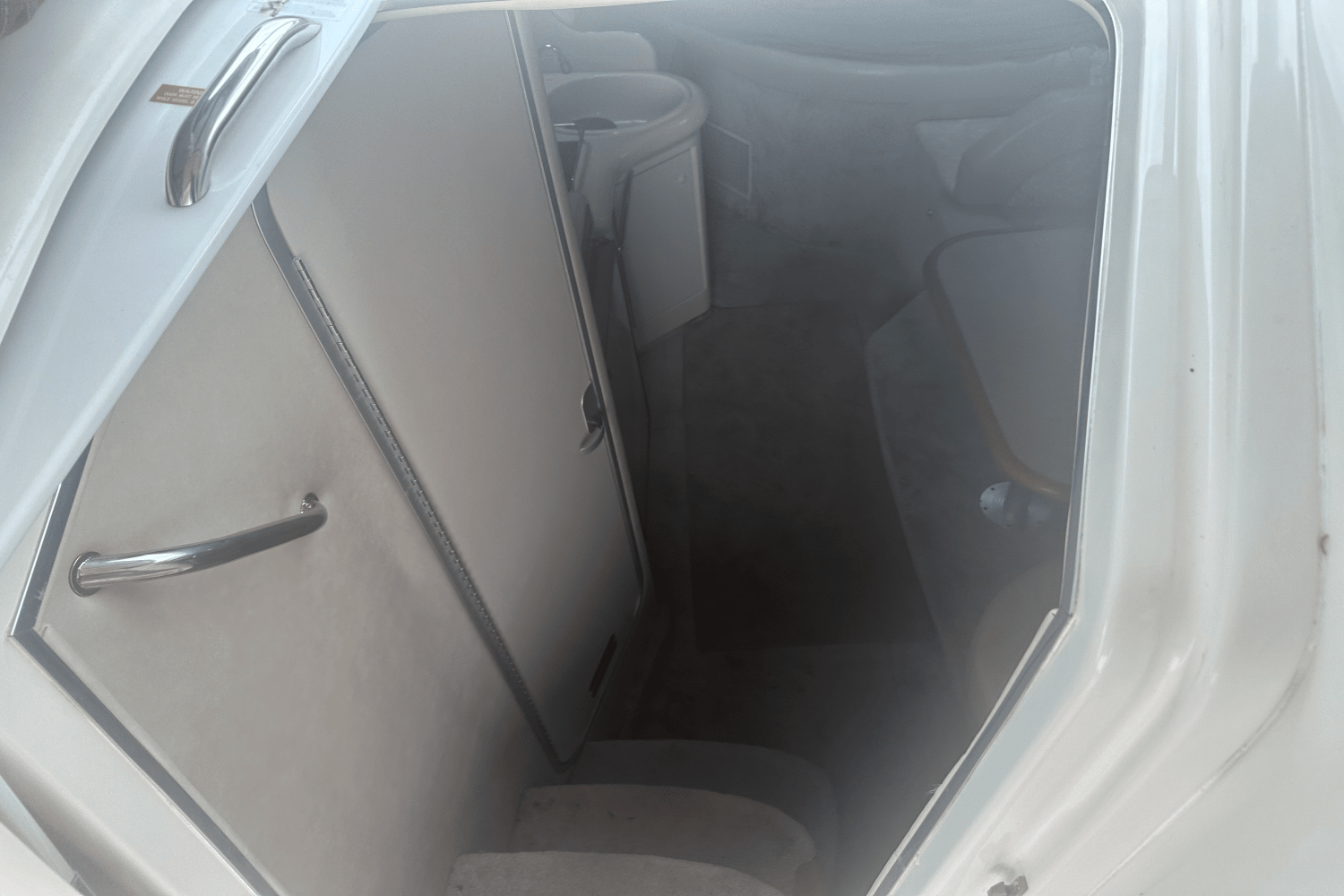 1996 Sea Ray 330 SUNDANCER Image Thumbnail #31