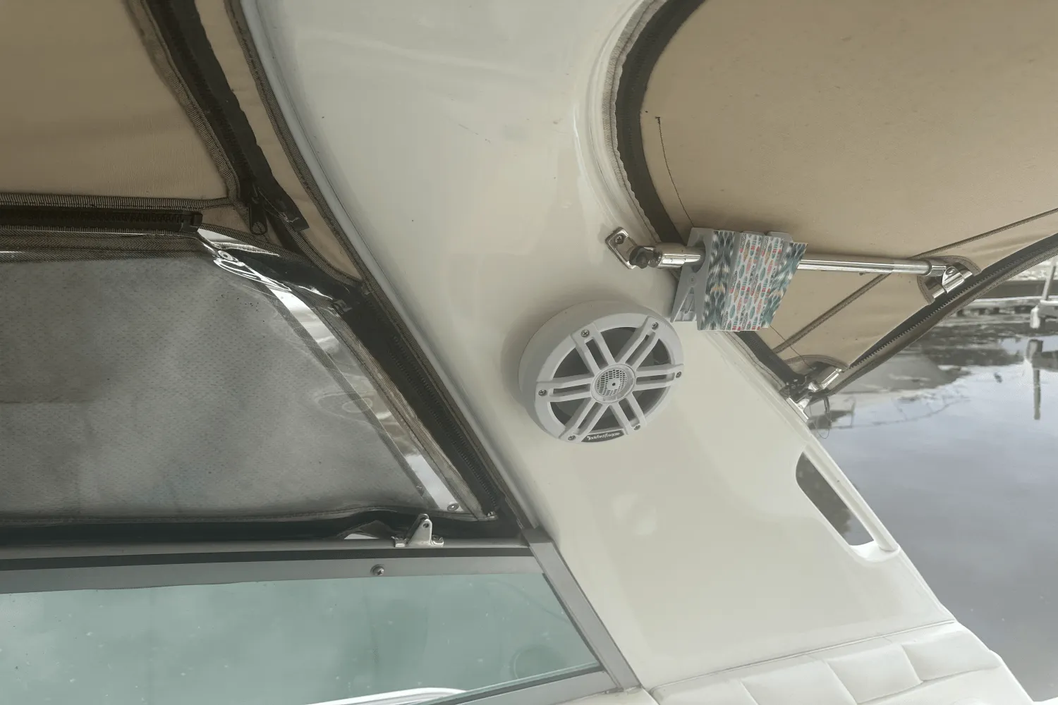 1996 Sea Ray 330 SUNDANCER Image Thumbnail #15