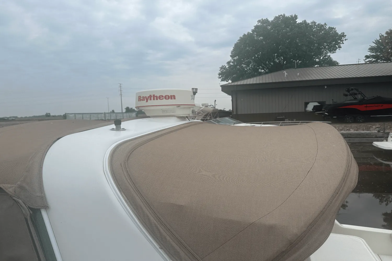 1996 Sea Ray 330 SUNDANCER Image Thumbnail #50